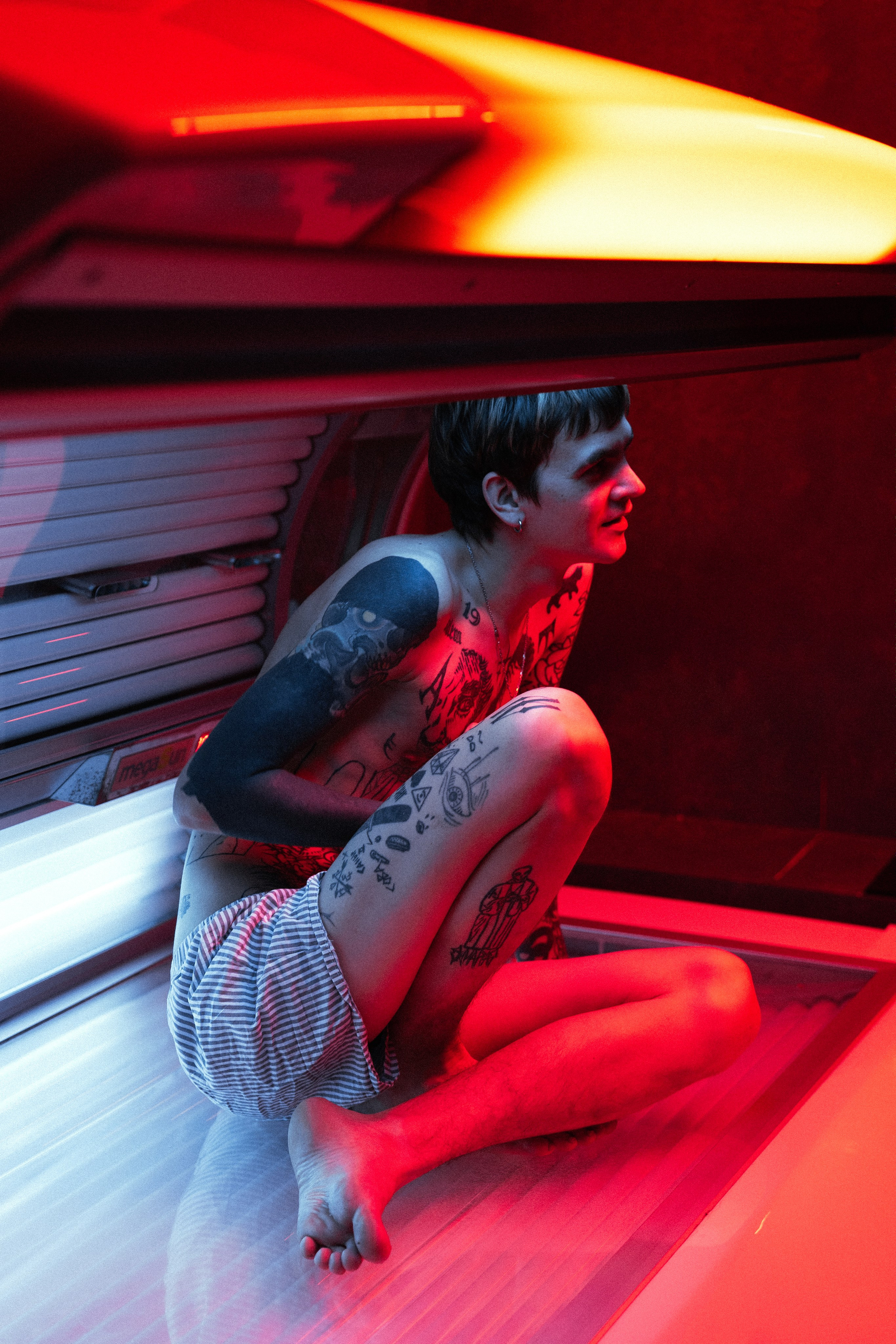 Loweliness. Backstage. @tomrus: Рустам Шагиморданов — фотограф