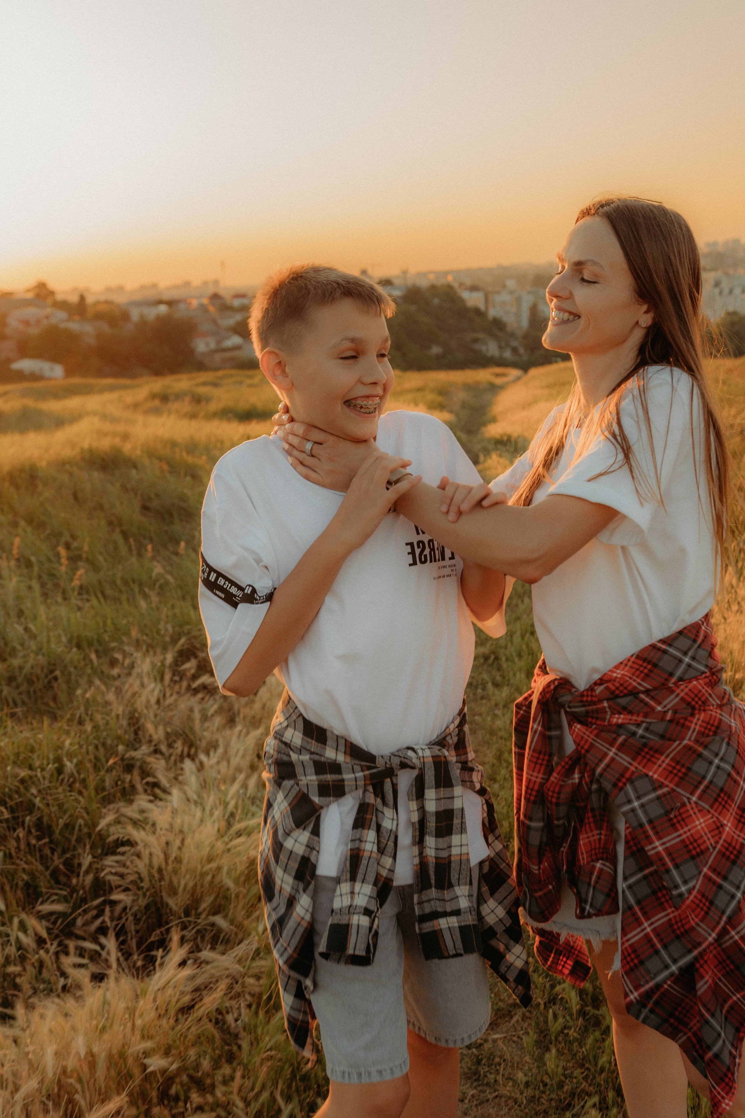 «Зажигать для тебя маяки». Условия и стоимость