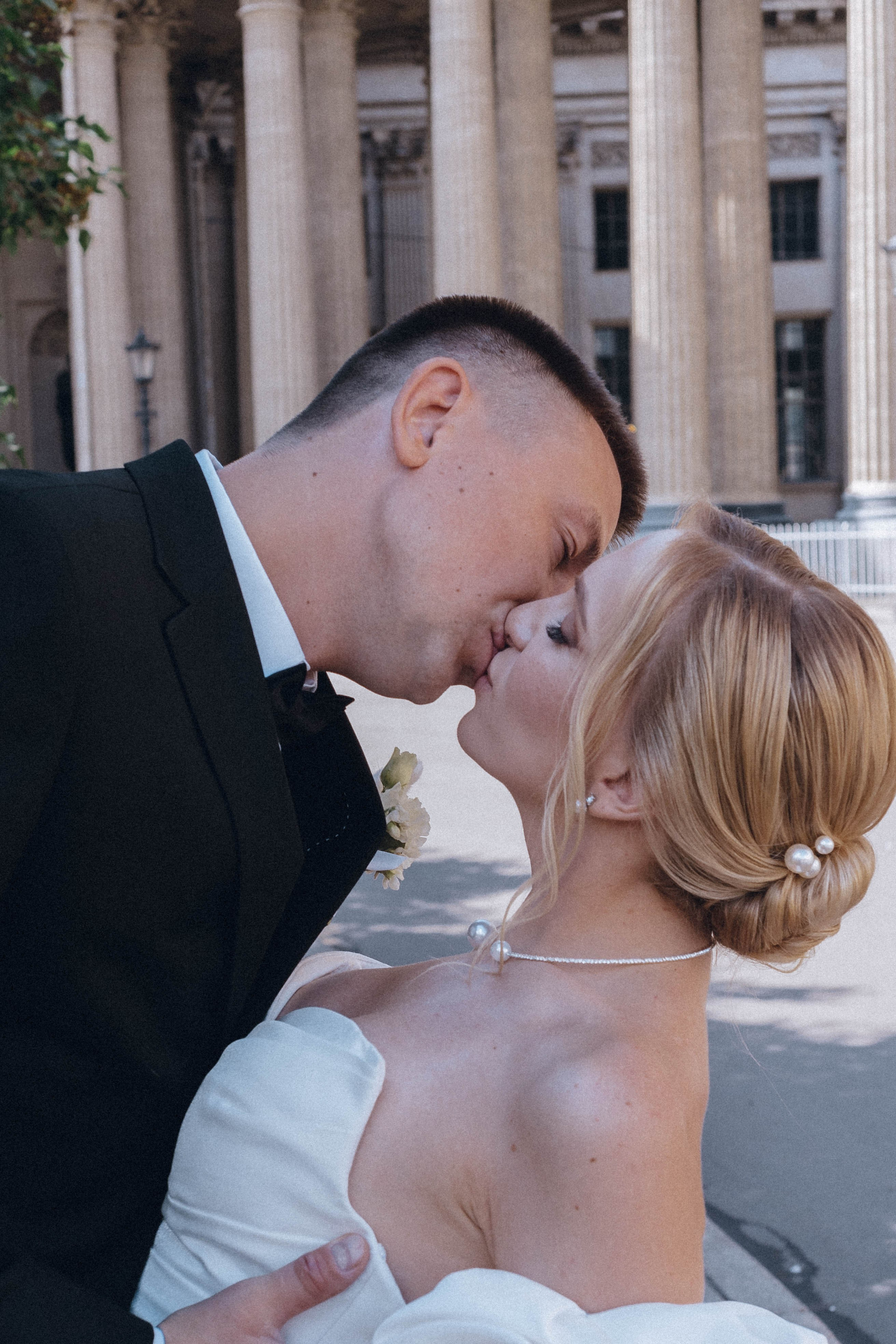 СВАДЕНБНАЯ СЬЕМКА НА КАТЕРЕ ПО КАНАЛАМ САНКТ-ПЕТЕРБУРГА И В АКВАТОРИИ НЕВЫ. Профессиональный фотограф, Санкт-Петербург — Виктория Богомолова