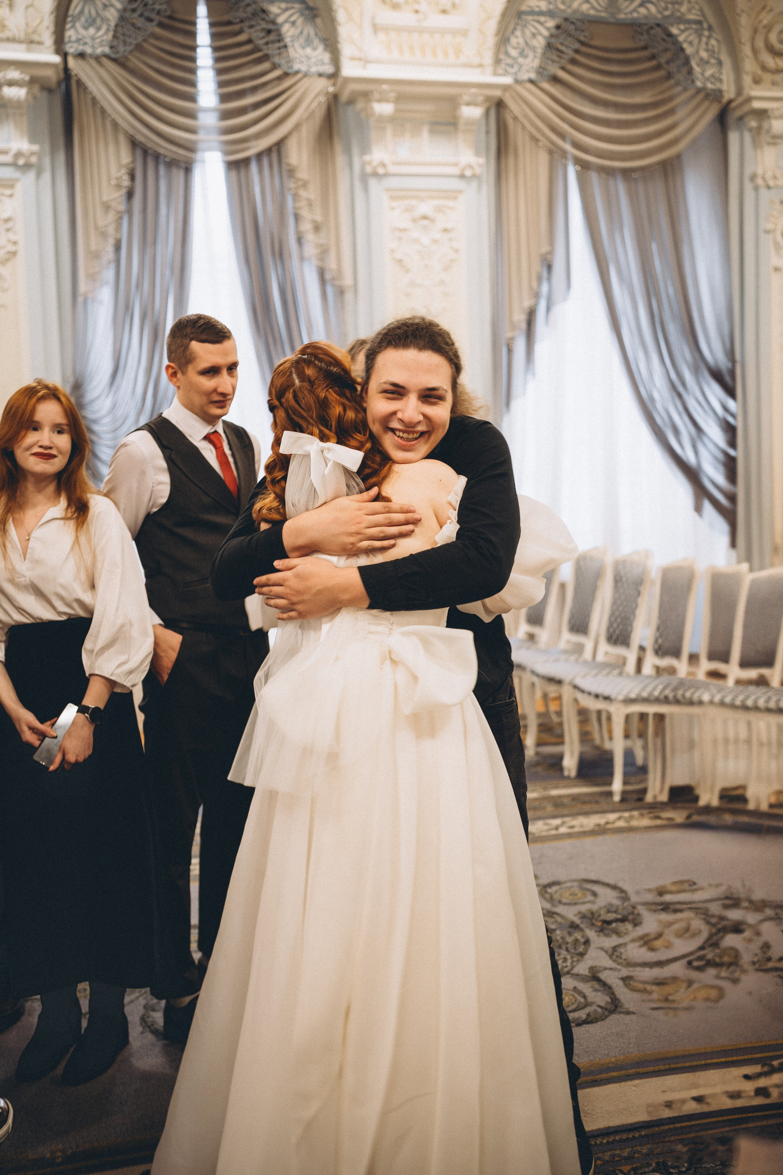 СВАДЕБНАЯ СЬЕМКА ВО ВТОРОМ ДВОРЦЕ С ГОСТЯМИ И ПРОГУЛКА В ТАВРИЧЕСКОМ САДУ. Профессиональный фотограф, Санкт-Петербург — Виктория Богомолова