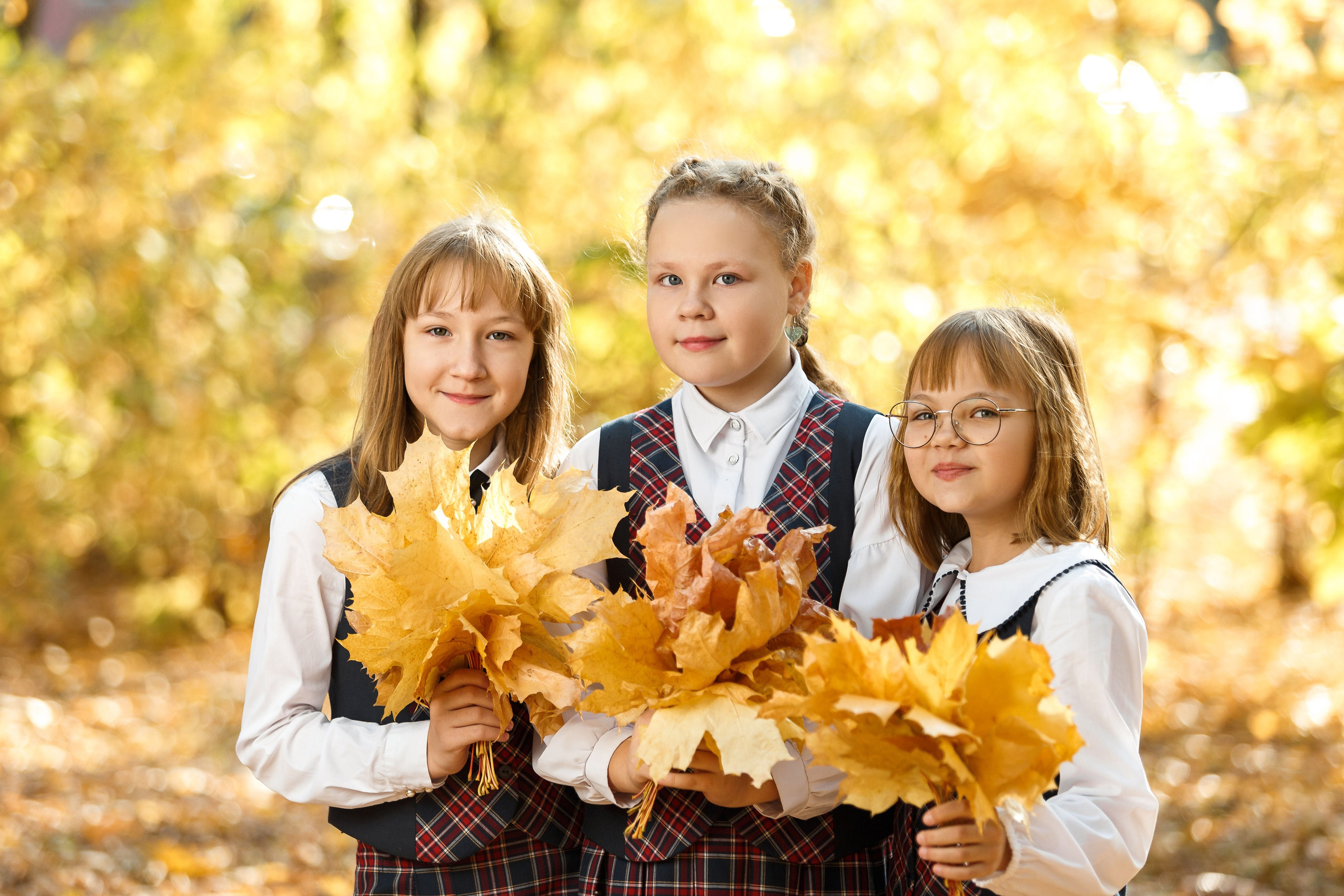 В начальной школе. ВЫПУСКНЫЕ АЛЬБОМЫ | Йошкар-Ола | Детский сад, школа
