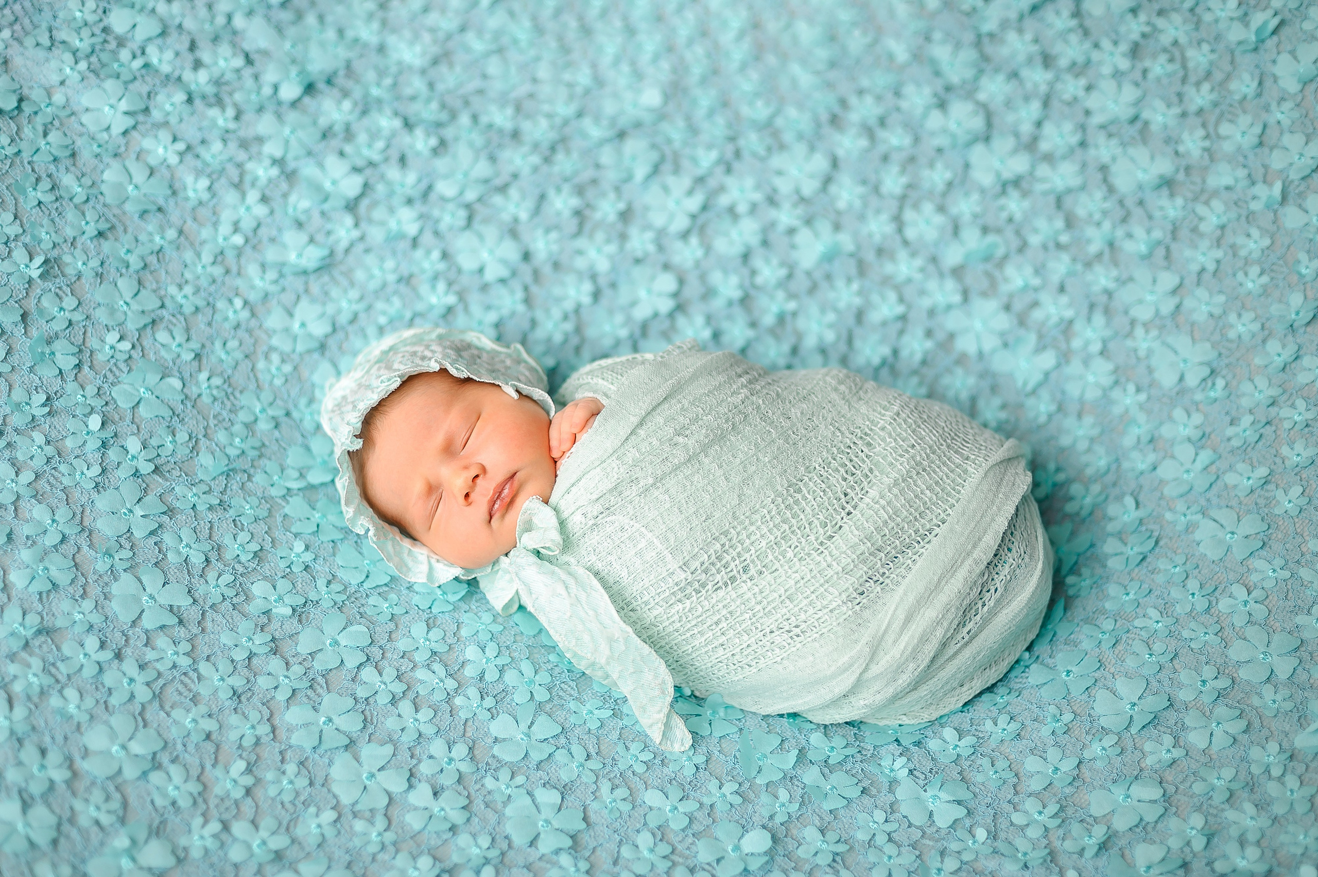 Ксюша, 9 дней. Фотограф новорождённых в Йошкар-Оле Ильмира Сидоркина