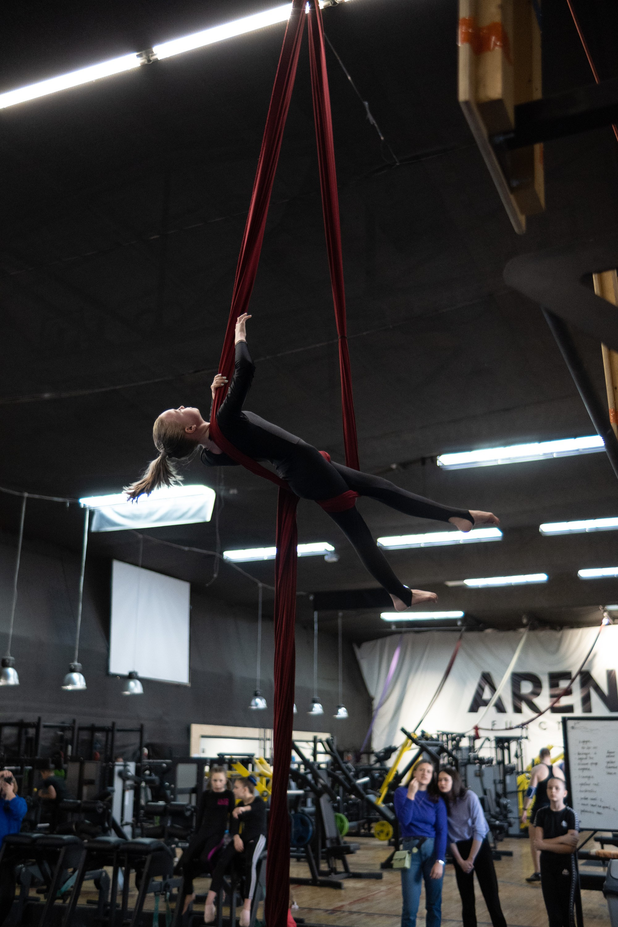 Внутриклубные соревнования по воздушной гимнастике 02.04.23