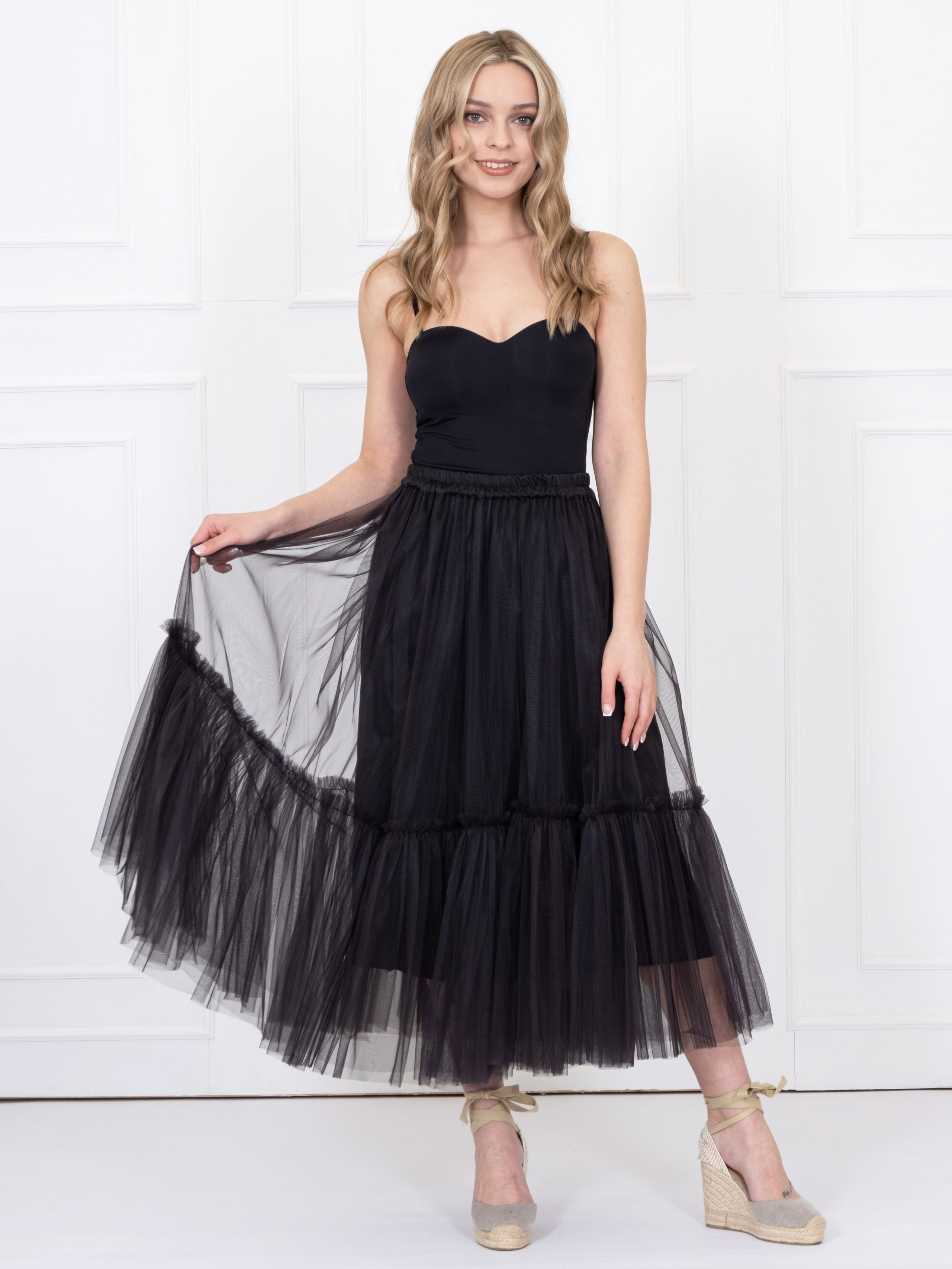 Девушки. Фото для маркетплейс