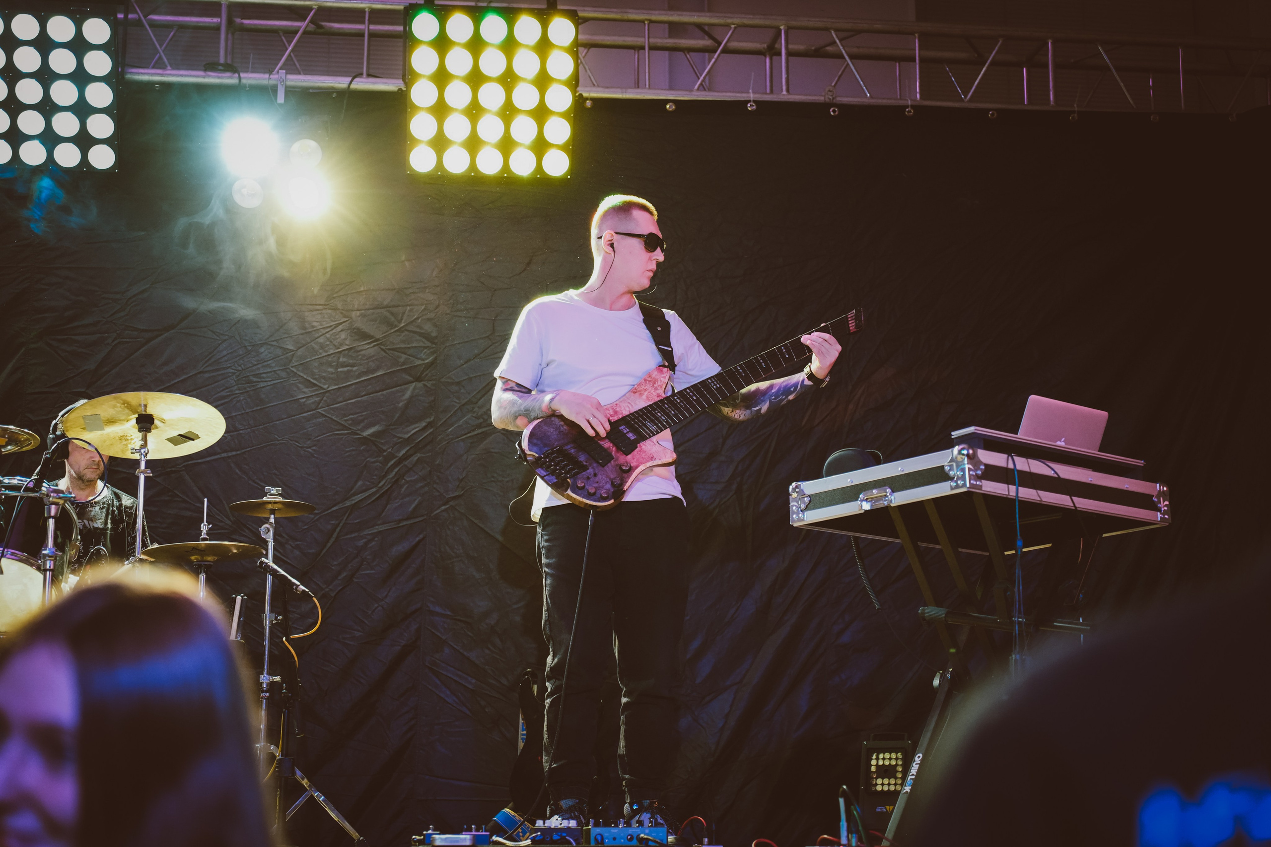 Сomments. Master of making guitars and basses to order