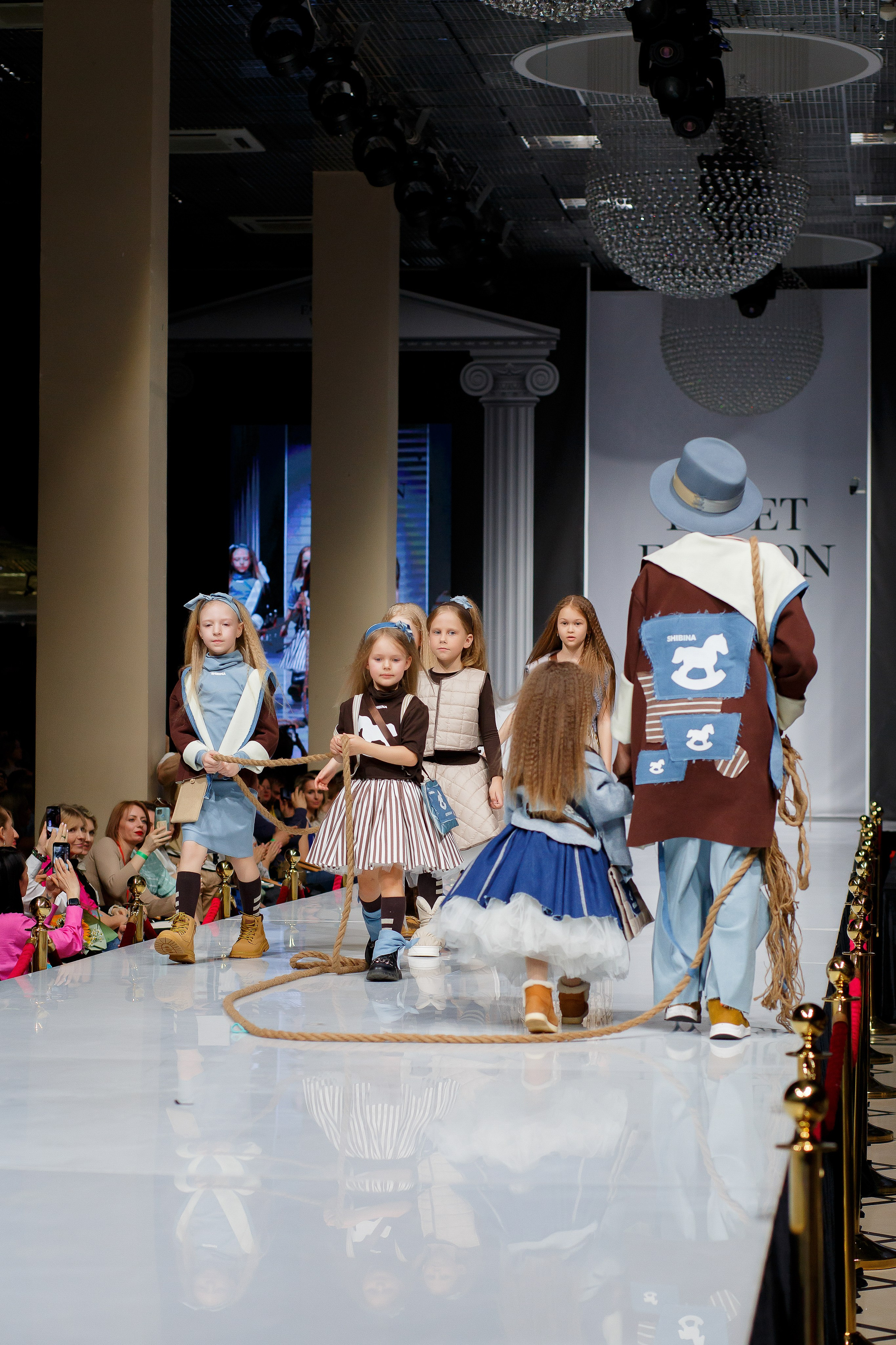 Показ дизайнера Надежды Шибиной на Estet Fashion Week. Фотограф в Подольске — Мария Бучнева