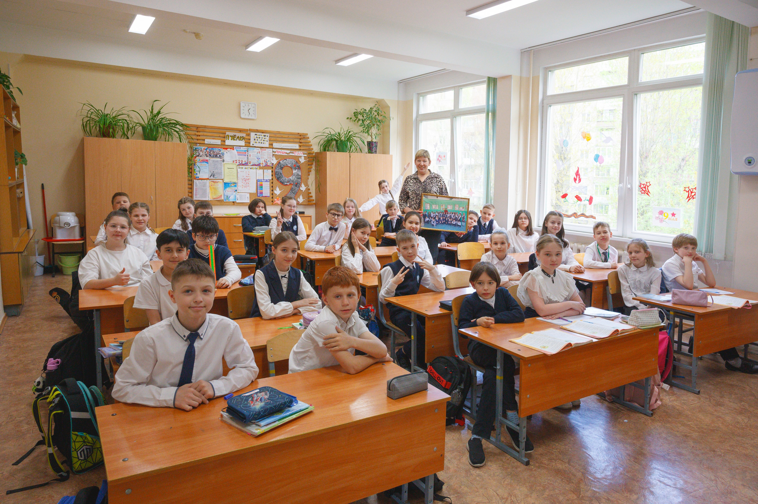 Сьемка в классе. 4 класс школа 571. Ваш свадебный и репортажный фотограф в Санкт-Петербурге Вячеслав Ивахненко