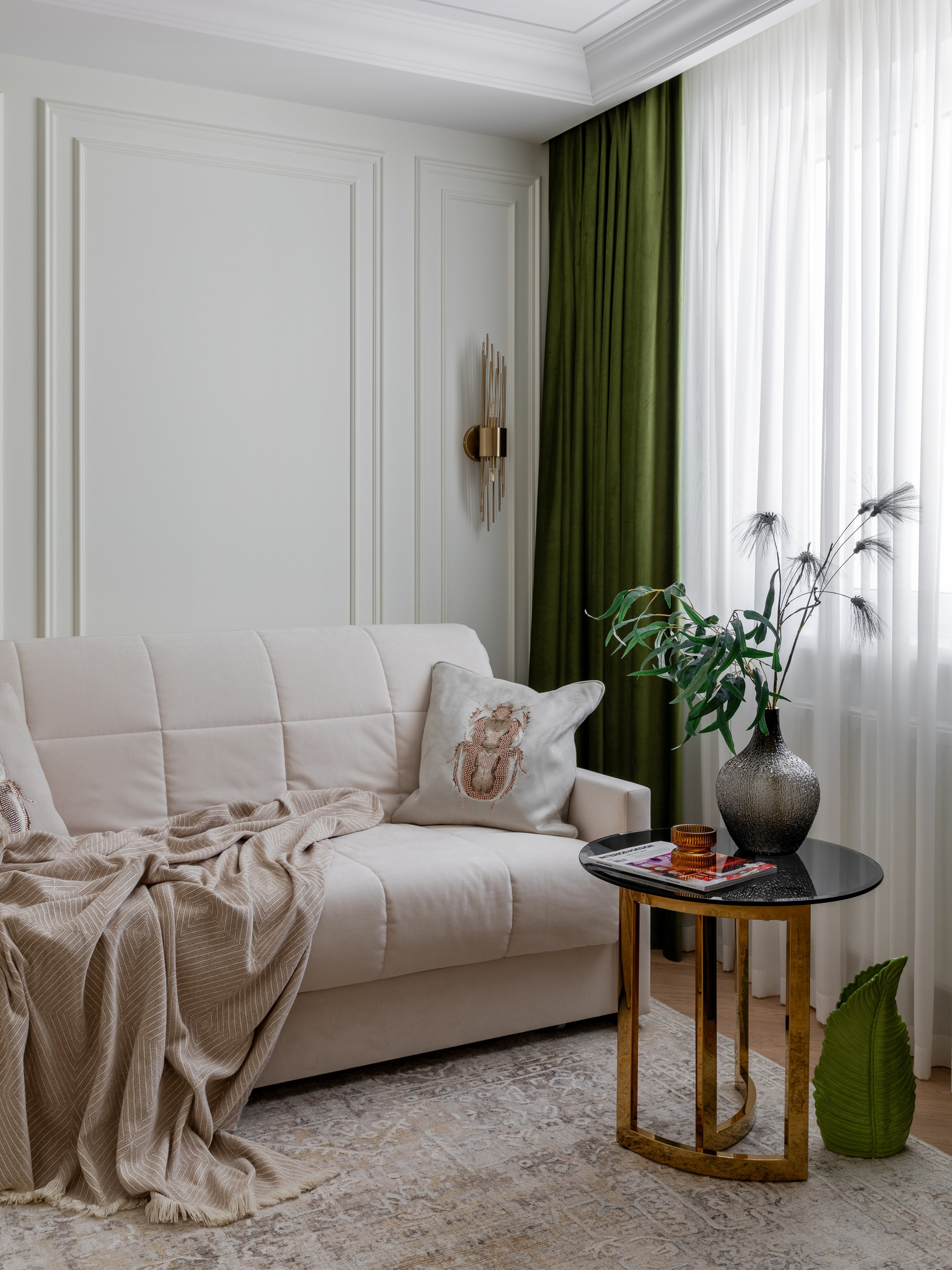 Дизайн проект Екатерины Бондаревой @atmosfera_sochi_studio_ Трехкомнатная квартира в ЖК "Фрукты". Интерьерный фотограф в Москве