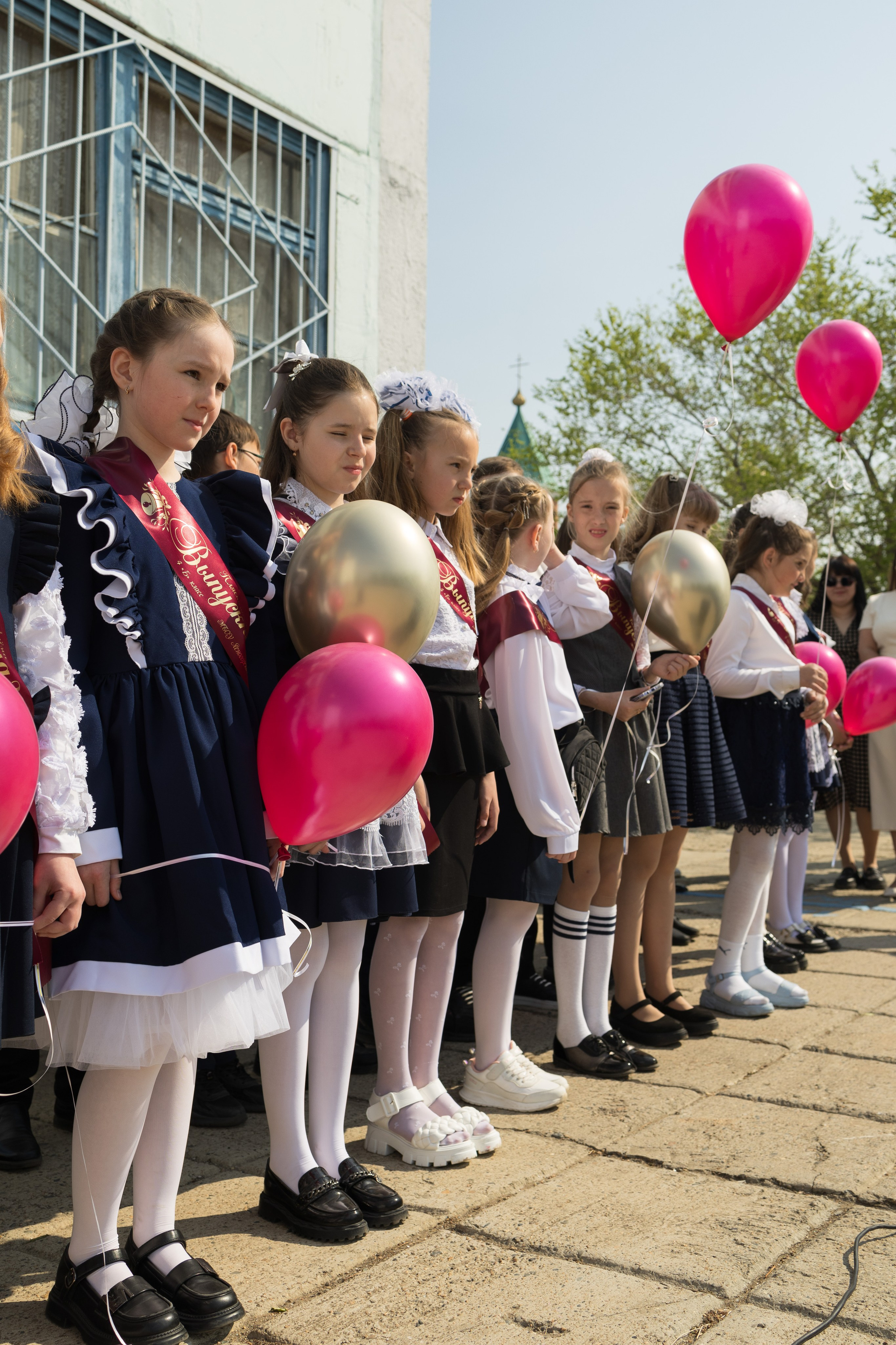 Выпускной 2024. 4 класс. Фотограф Юлия Левандовская, п.Ясногорск