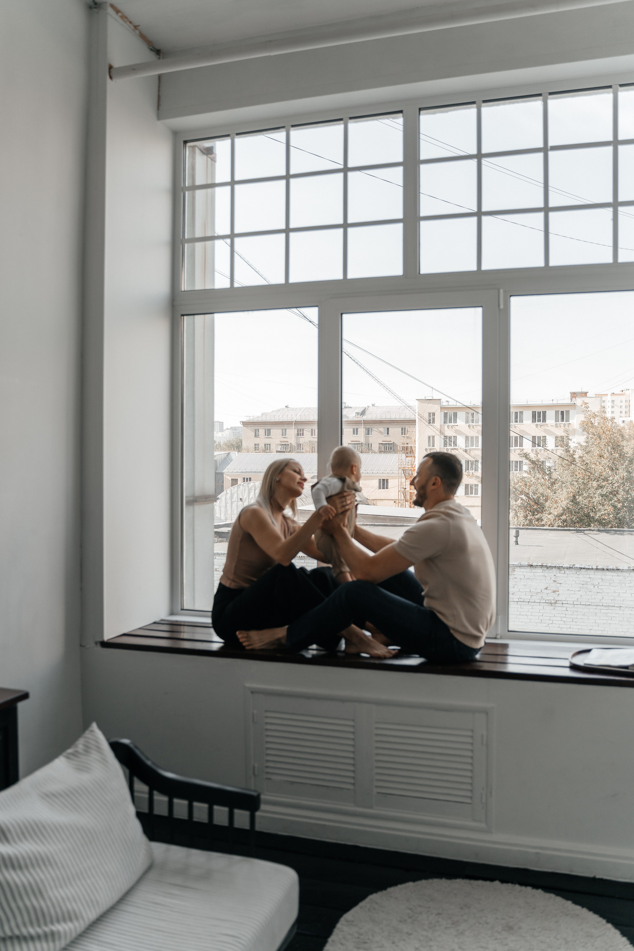 Саша, Юля и Лев. Волик Мария