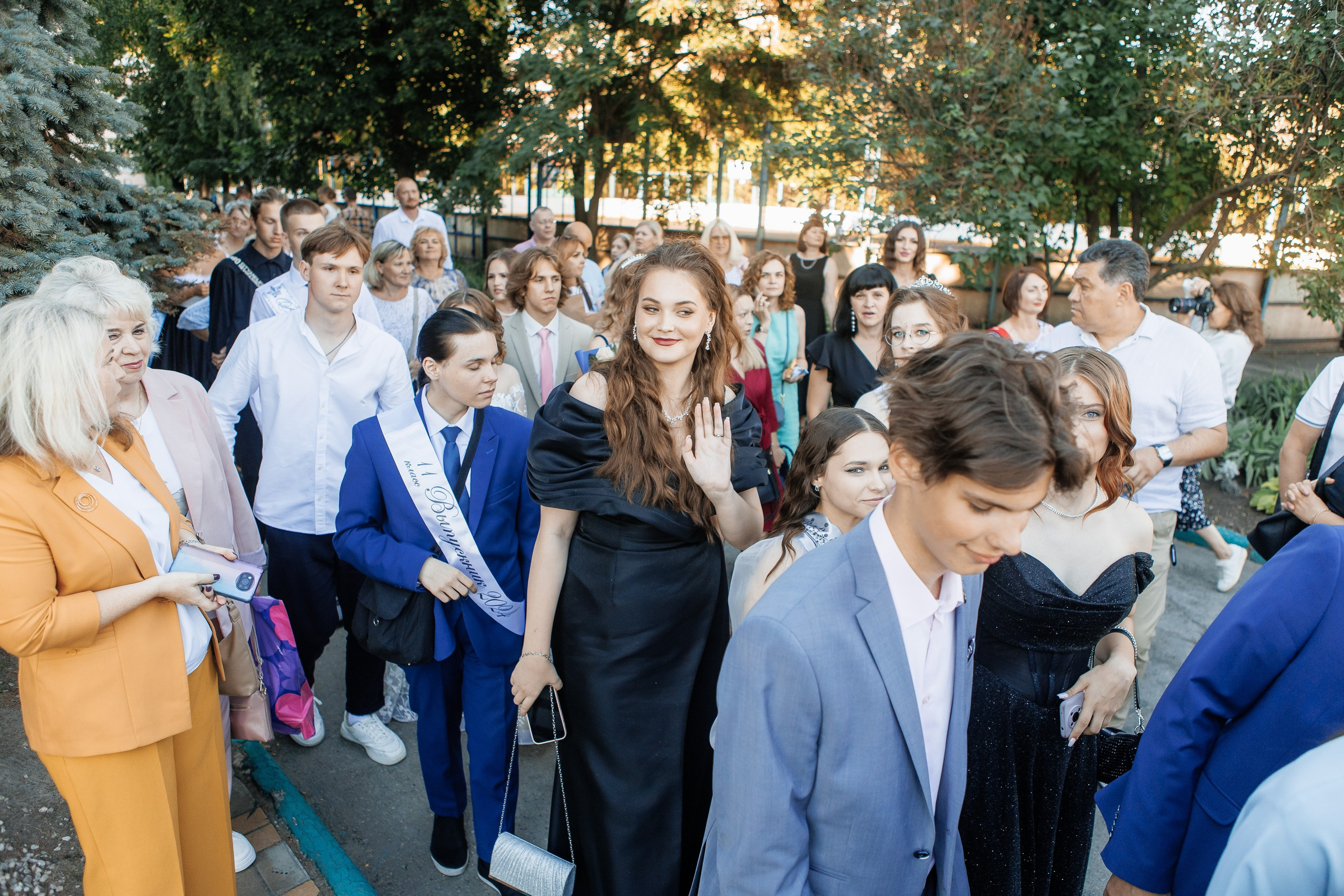 Выпускной Гимназия 12 2024 г. Свадебный и портретный Фотограф в Липецке Дмитрий Котюков
