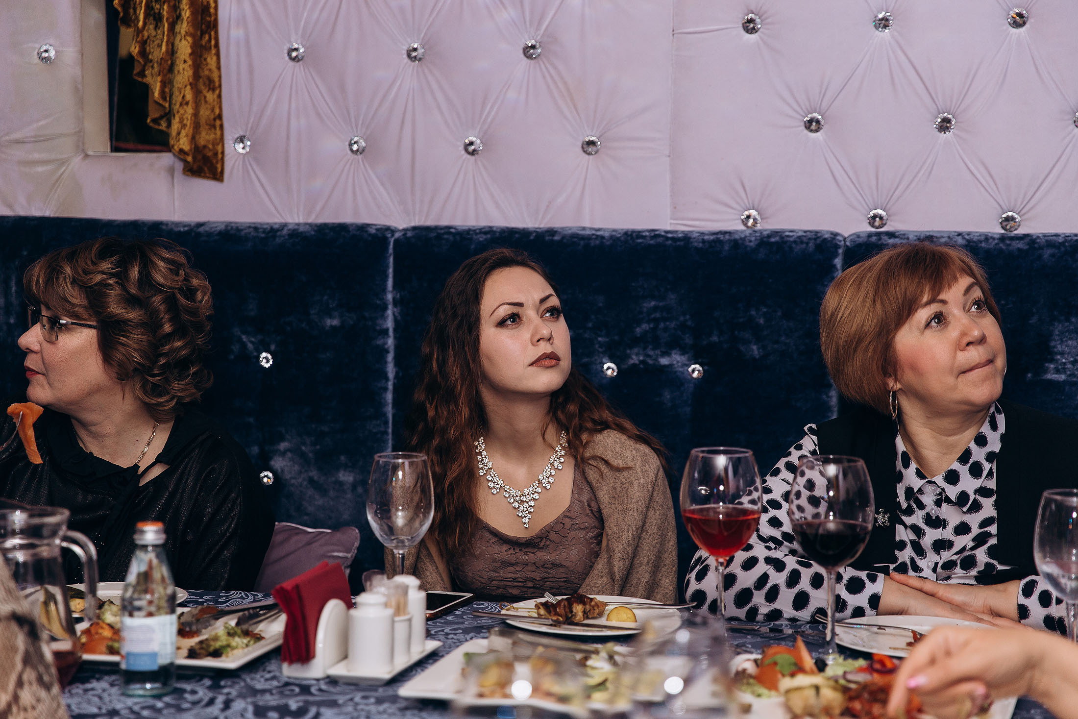 Караоке-клуб Артист. Свадебный фотограф в Екатеринбурге Илья Корсаков