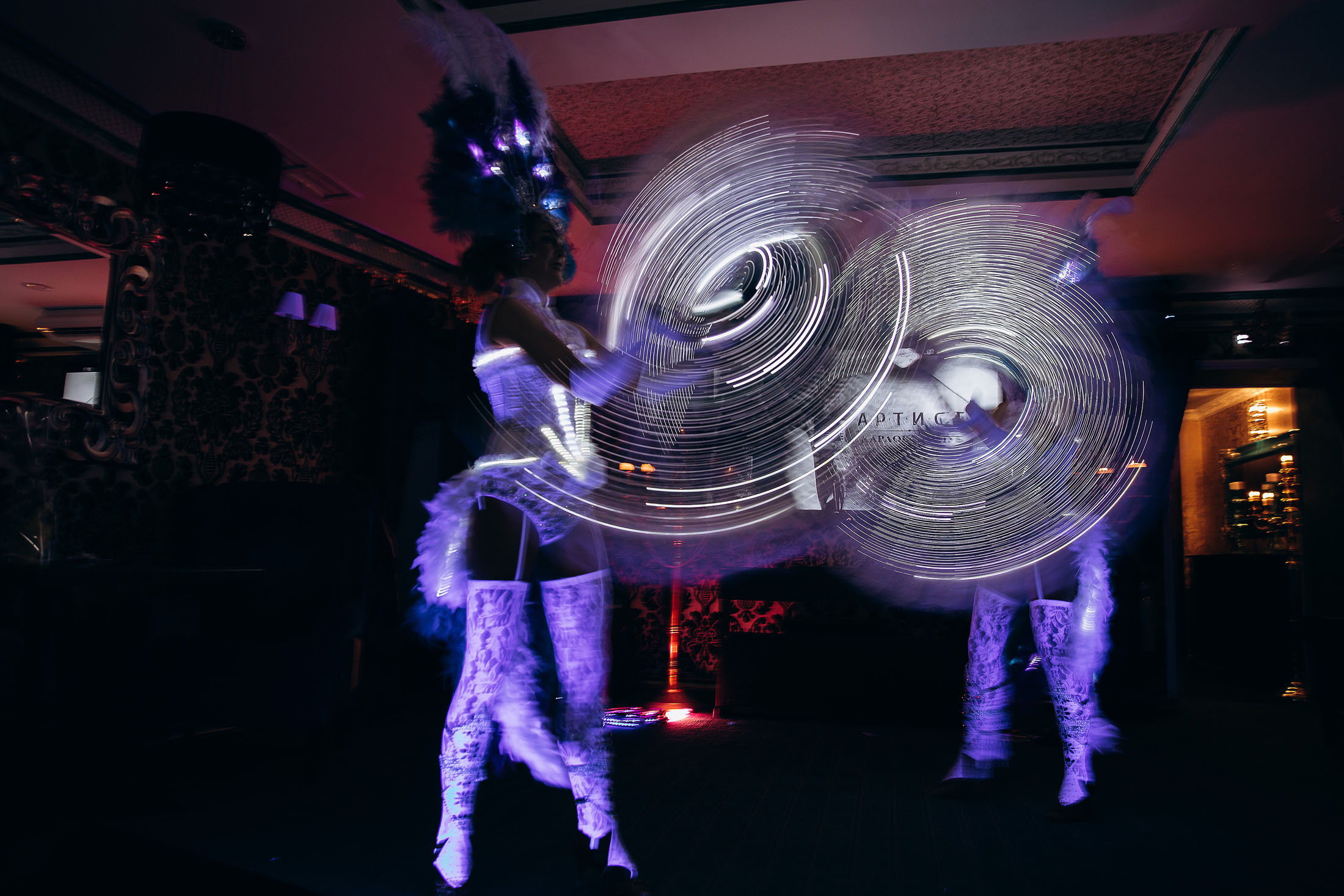 Караоке-клуб Артист. Свадебный фотограф в Екатеринбурге Илья Корсаков