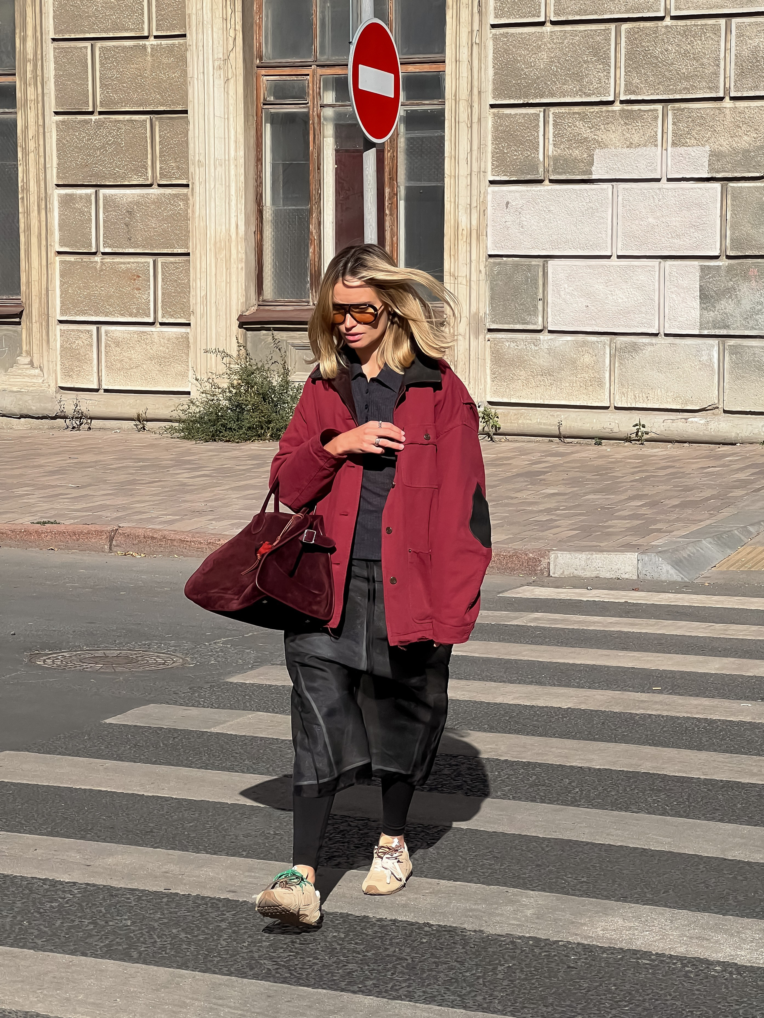 Настя — street съемка. Мобильный фотограф и видеограф — Алина