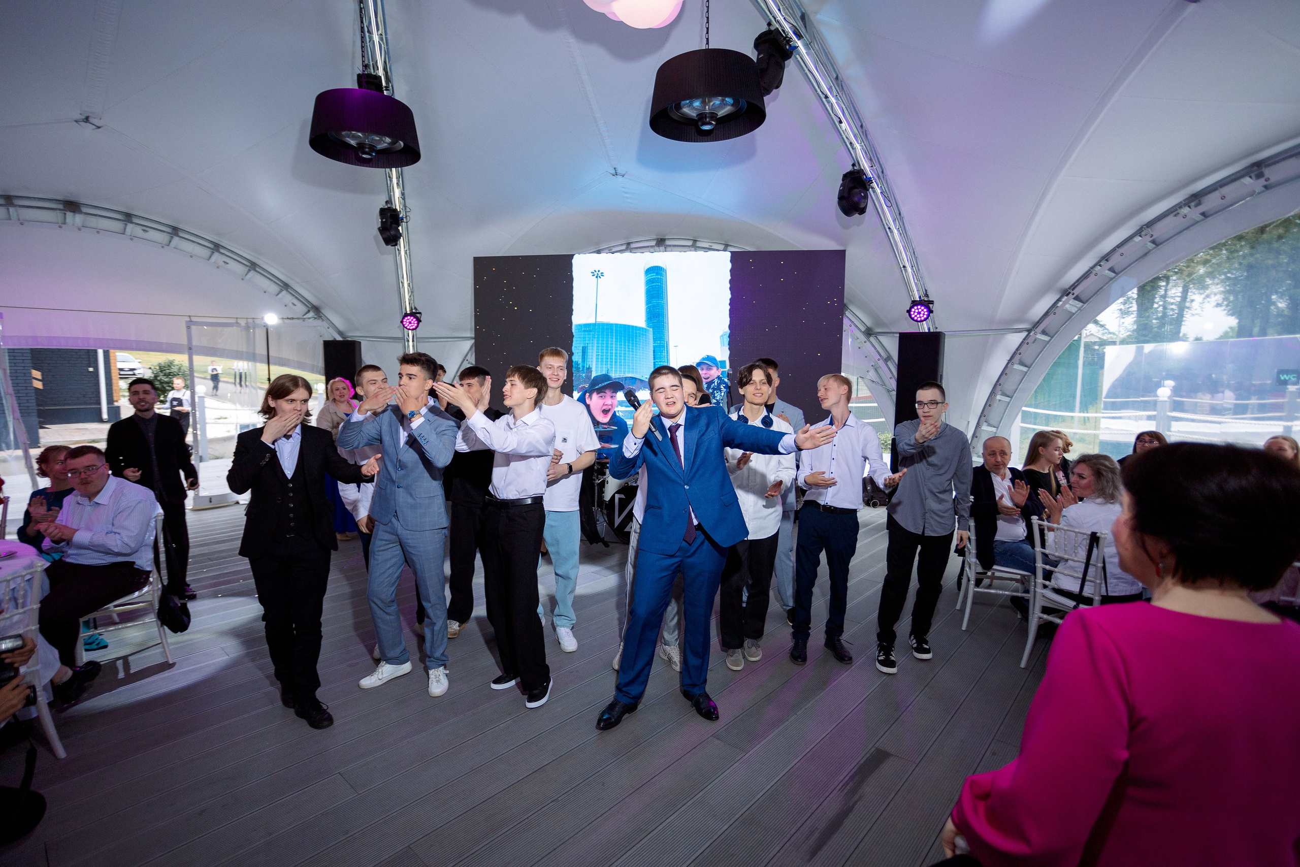 ВЫПУСКНОЙ: Волки-Липки. Все фото. Профессиональный фотограф в Ижевске Леша Петров