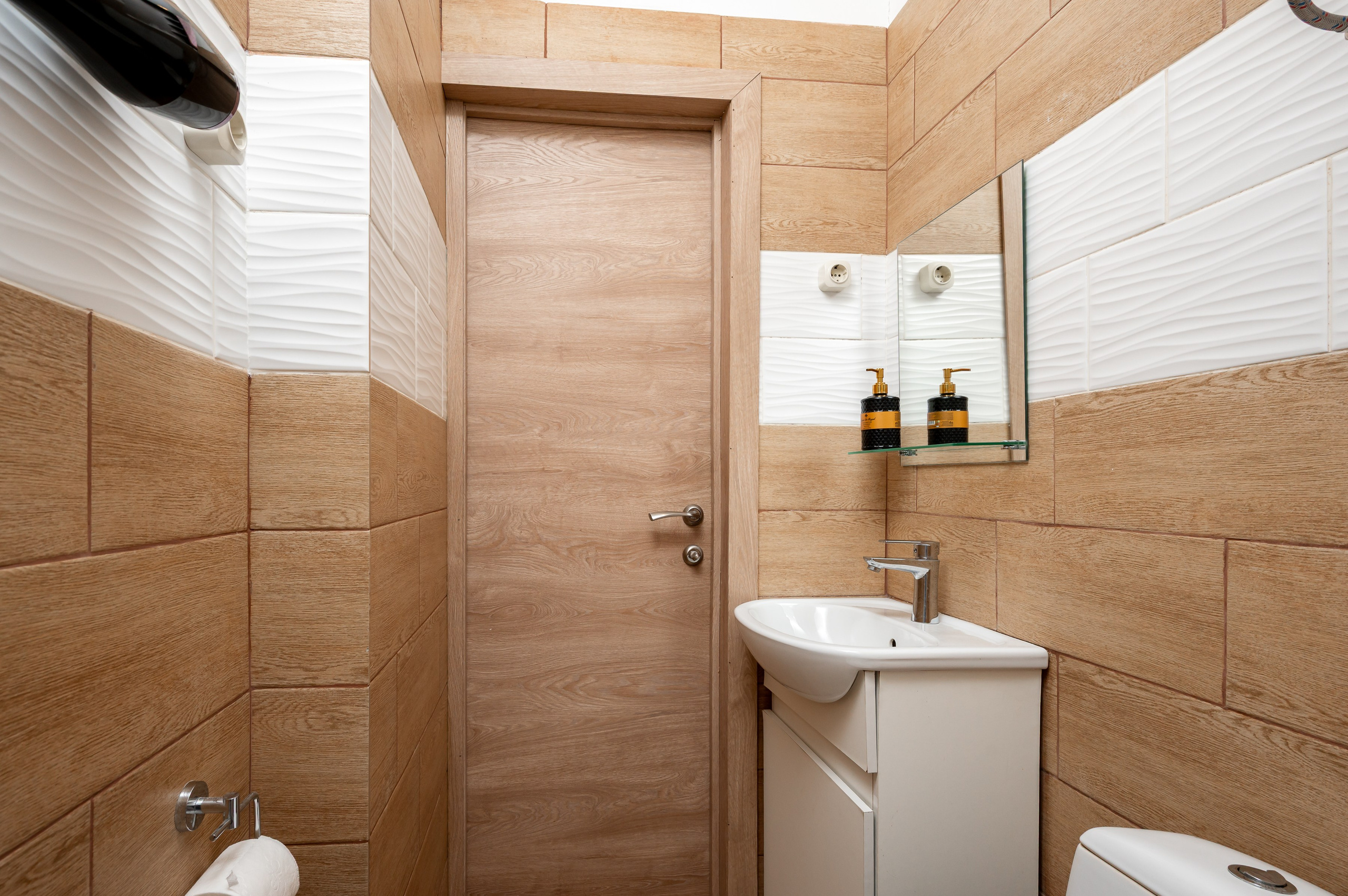 Минигостиница на Заслонова. Интерьерный фотограф. Фото- видеосъемка недвижимости Санкт-Петербург