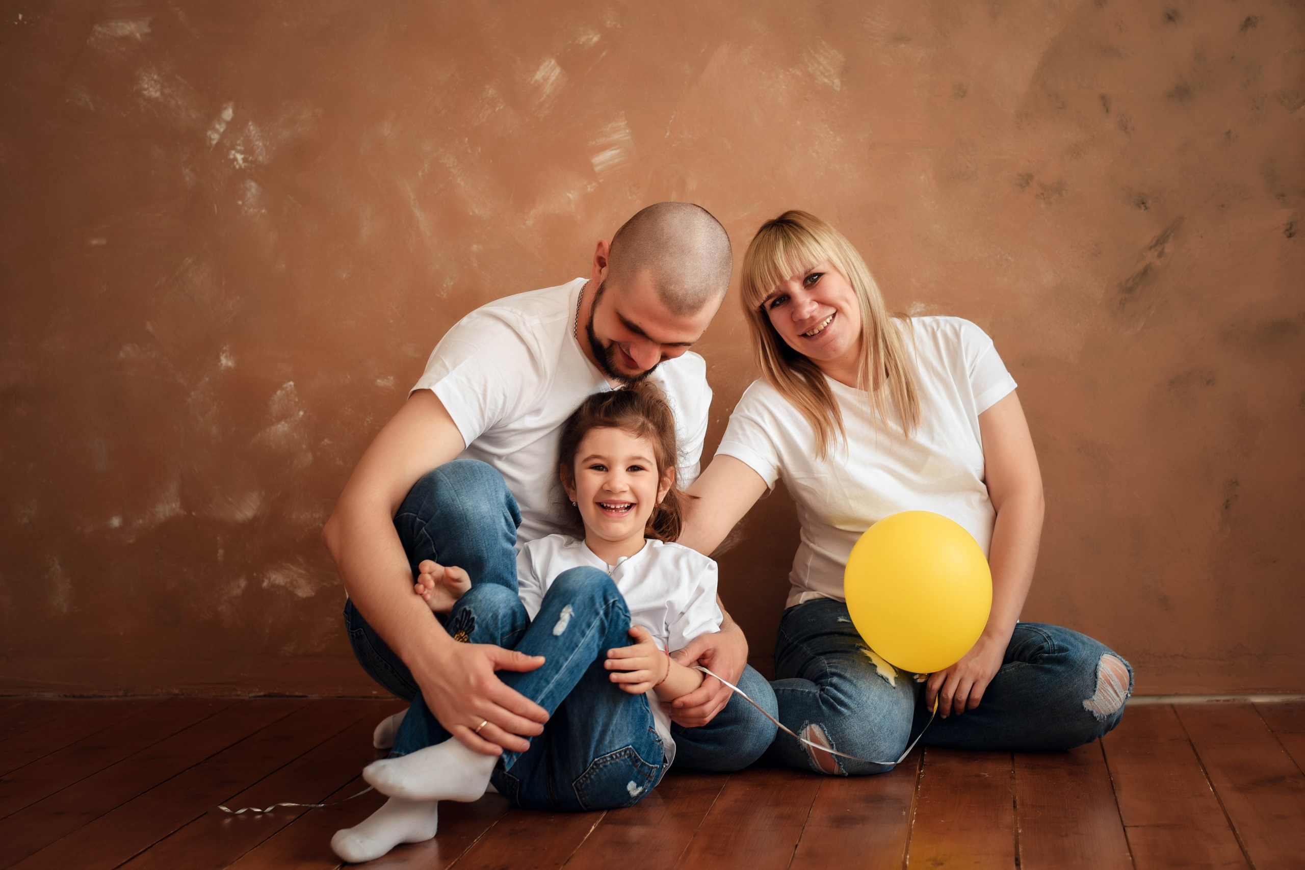 Фотосессия беременности (семейная съемка). Свадебный, семейный, детский, контент фотограф в Омске Максим Ильин