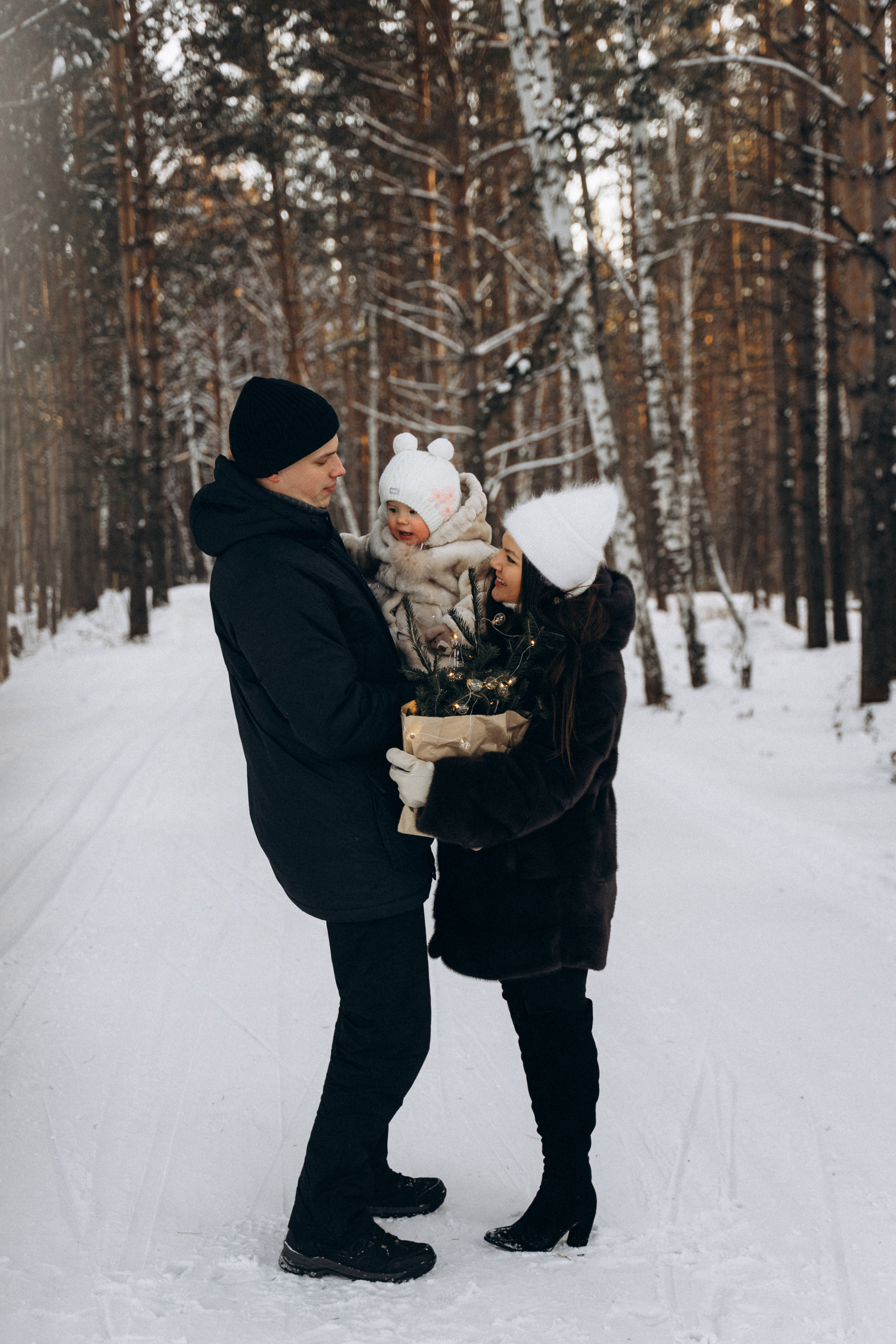 Мир для троих. Моменты и истории о вас настоящих