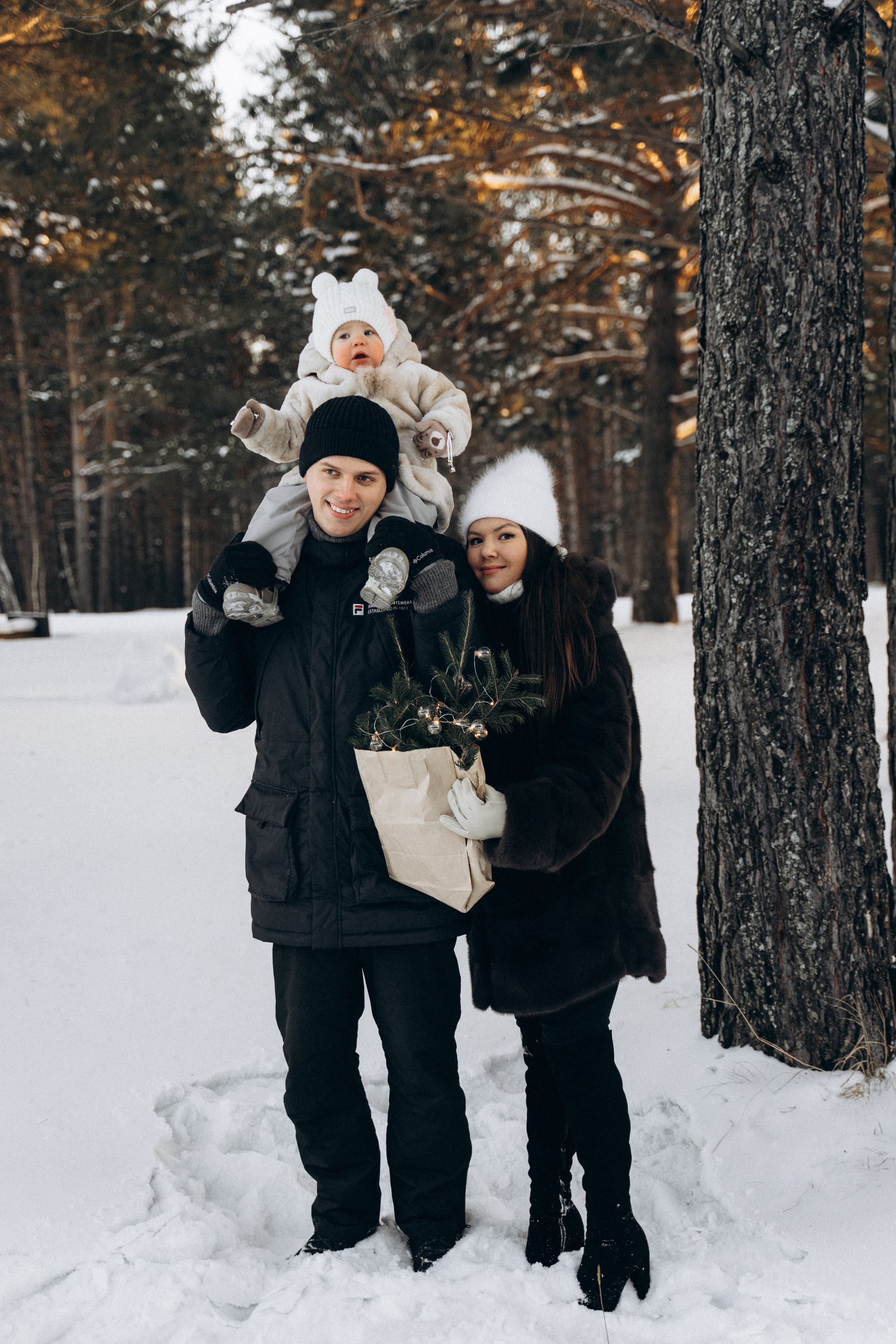 Мир для троих. Моменты и истории о вас настоящих