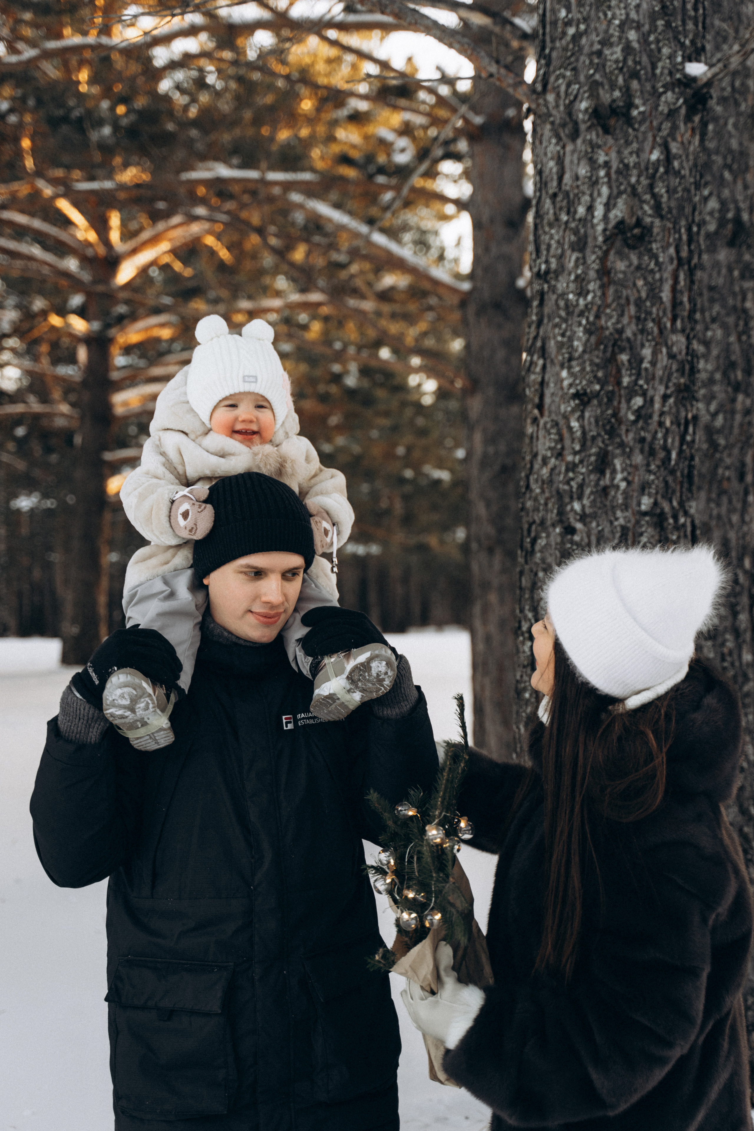 Мир для троих. Моменты и истории о вас настоящих