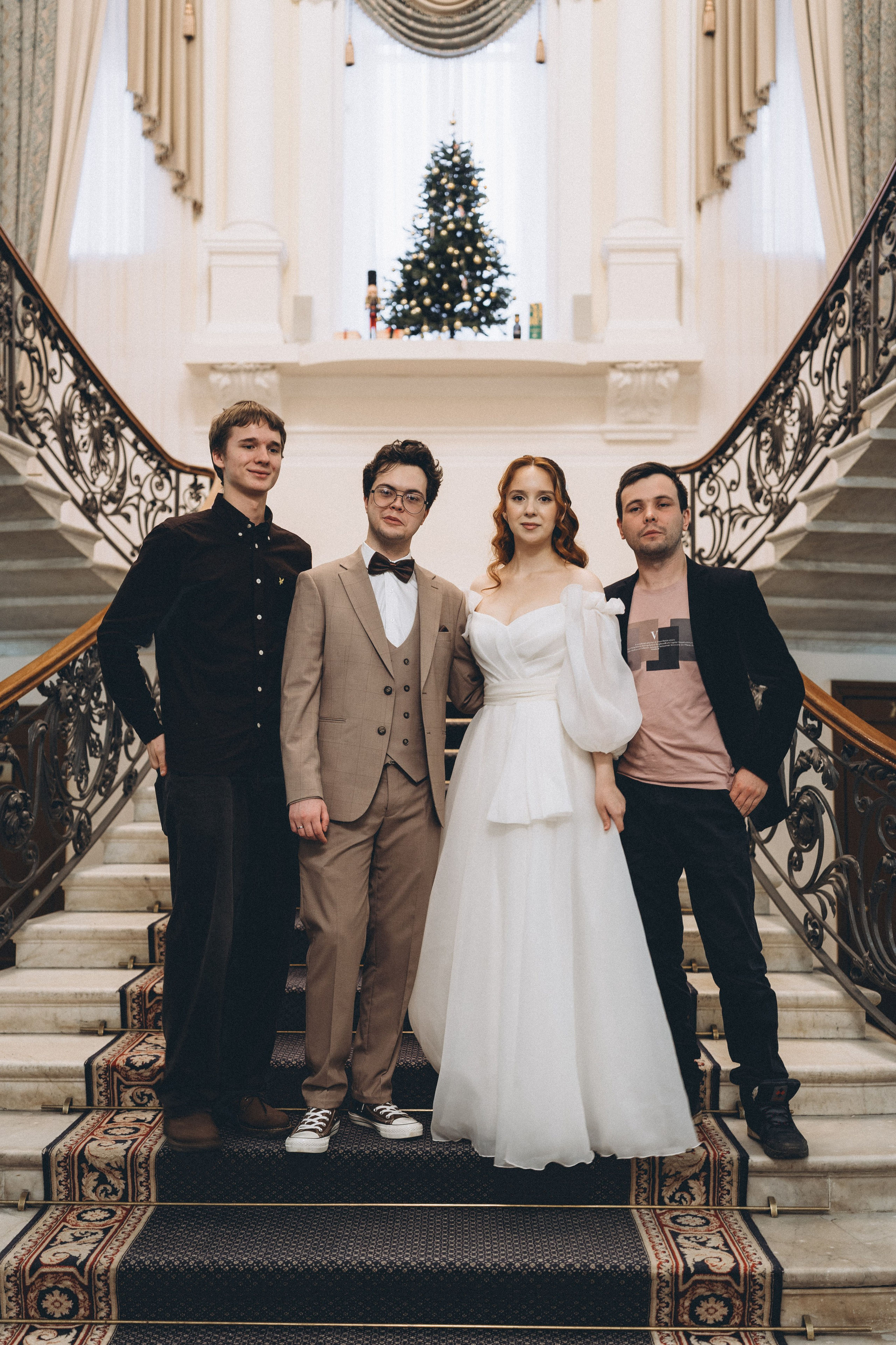 СВАДЕБНАЯ СЬЕМКА ВО ВТОРОМ ДВОРЦЕ С ГОСТЯМИ И ПРОГУЛКА В ТАВРИЧЕСКОМ САДУ. Профессиональный фотограф, Санкт-Петербург — Виктория Богомолова