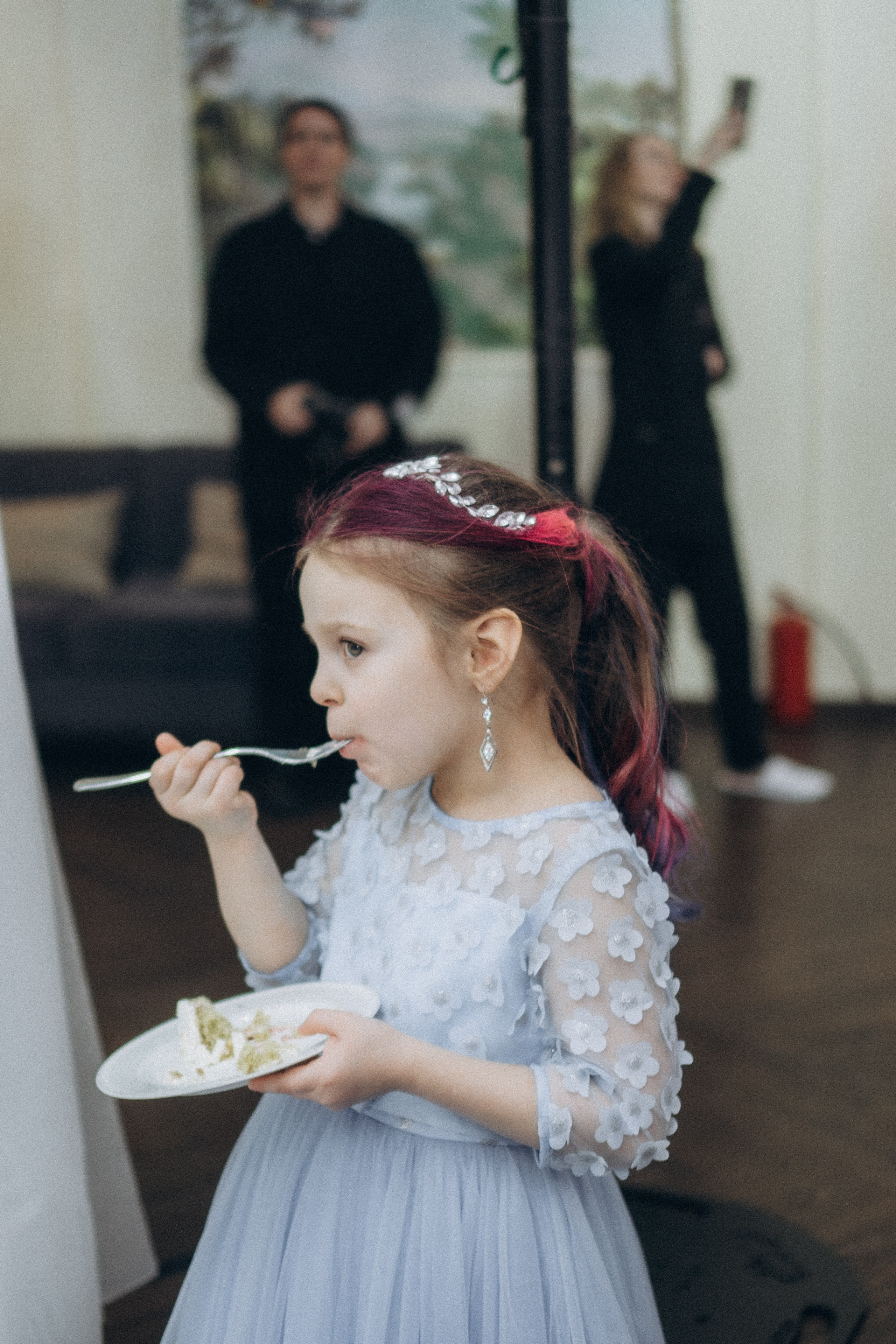 СВАДЕБНАЯ СЬЕМКА СБОРОВ В ОТЕЛЕ И ВЫЕЗД НА ЦЕРЕМОНИЮ (СНЯТО В СИБИРЕ В НИЖНЕВАРТОВСКЕ). Профессиональный фотограф, Санкт-Петербург — Виктория Богомолова