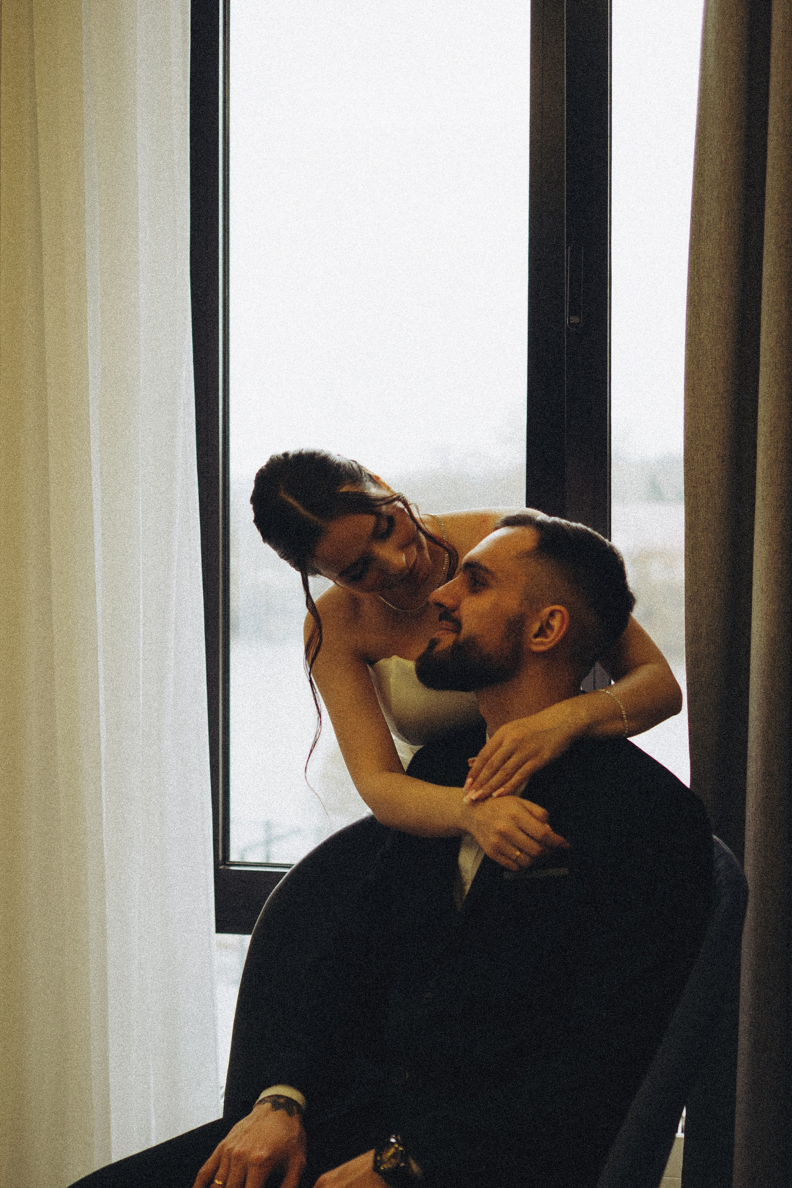 СВАДЕБНАЯ СЬЕМКА СБОРОВ ЖЕНИХА И НЕВЕСТЫ В ОТЕЛЕ И ТАКЖЕ ФОТОСЕССИИЯ В ОТЕЛЕЕ МЕГАПОЛИС БРЯНСК. Профессиональный фотограф, Санкт-Петербург — Виктория Богомолова