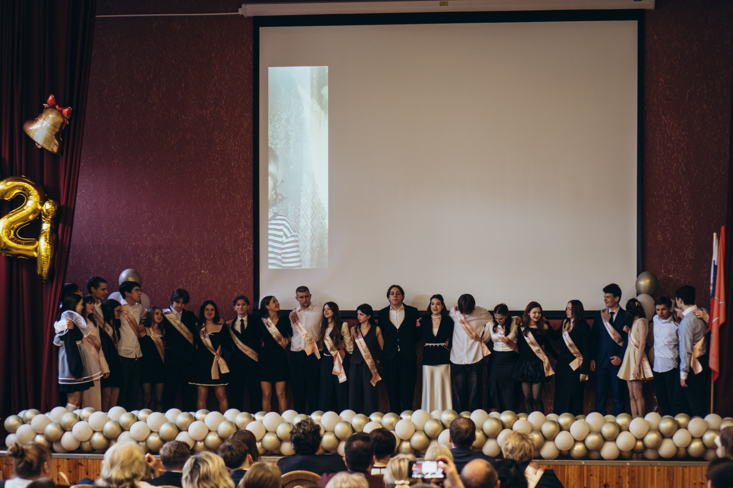 ПОСЛЕДНИЙ ЗВОНОК. Профессиональный фотограф, Санкт-Петербург — Виктория Богомолова