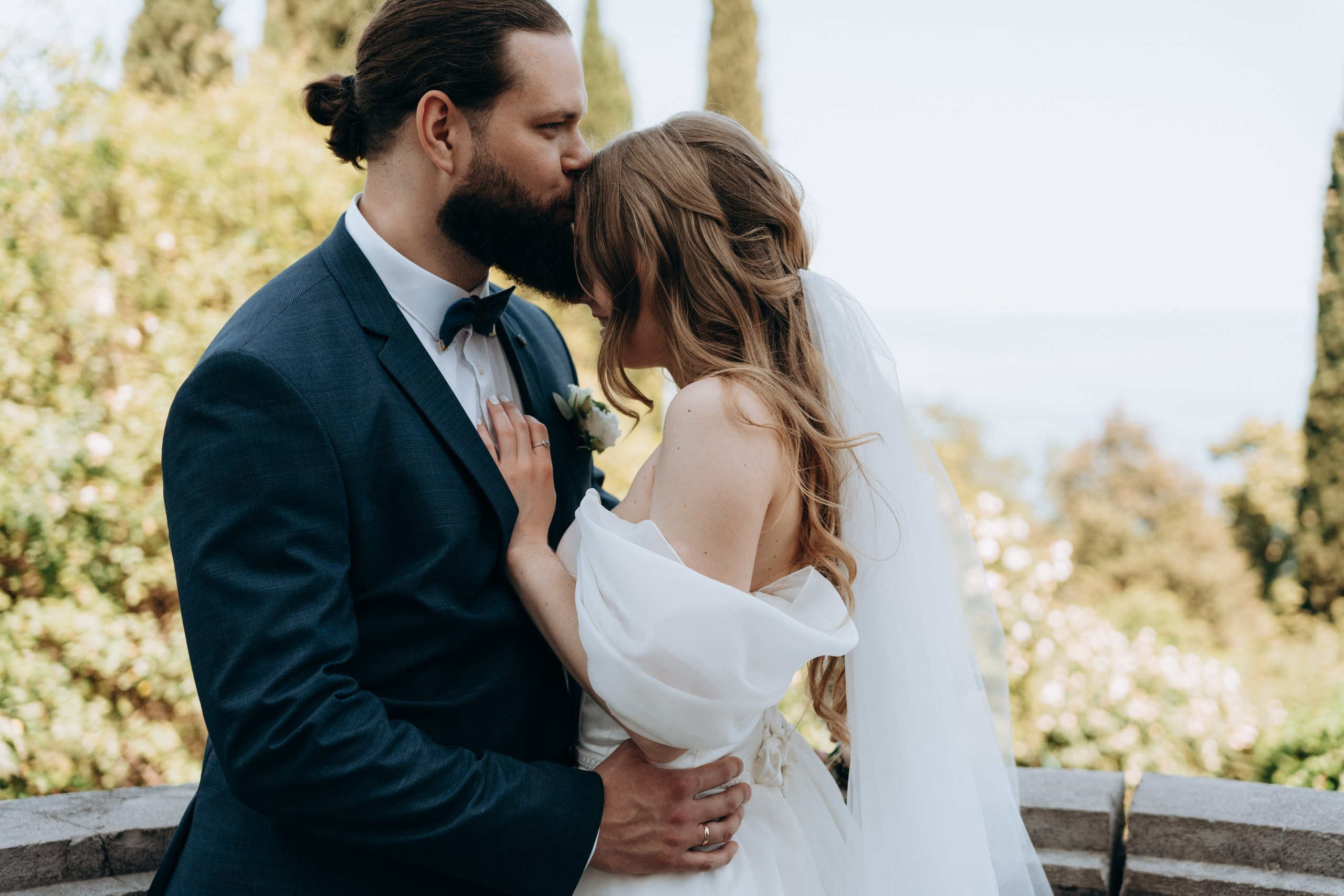 Свадебная фотосессия в Ялте. Портретный свадебный фотограф Крым | Евгения Щитенко