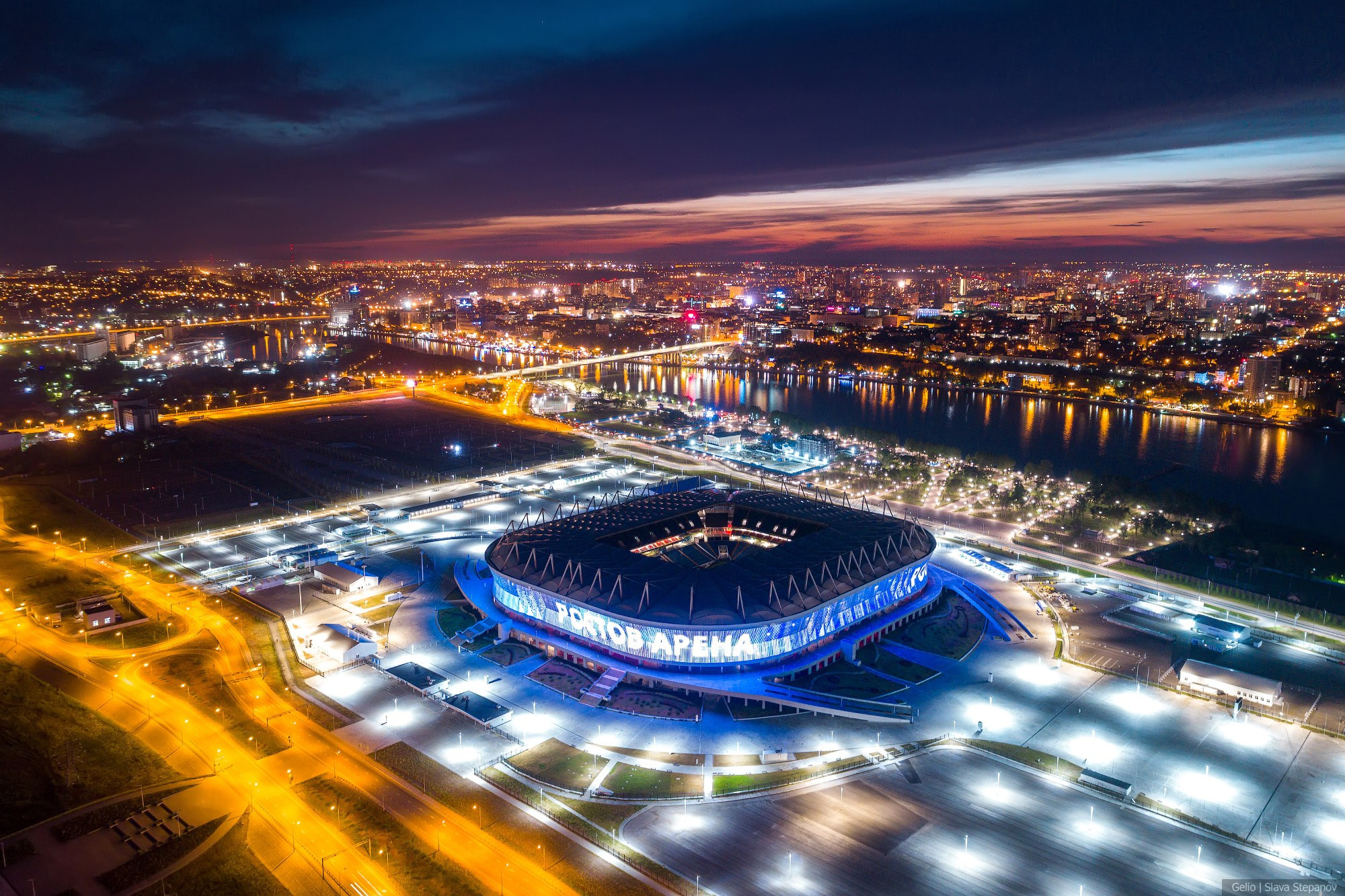 Ростов-на-Дону, стадион ночной с высоты