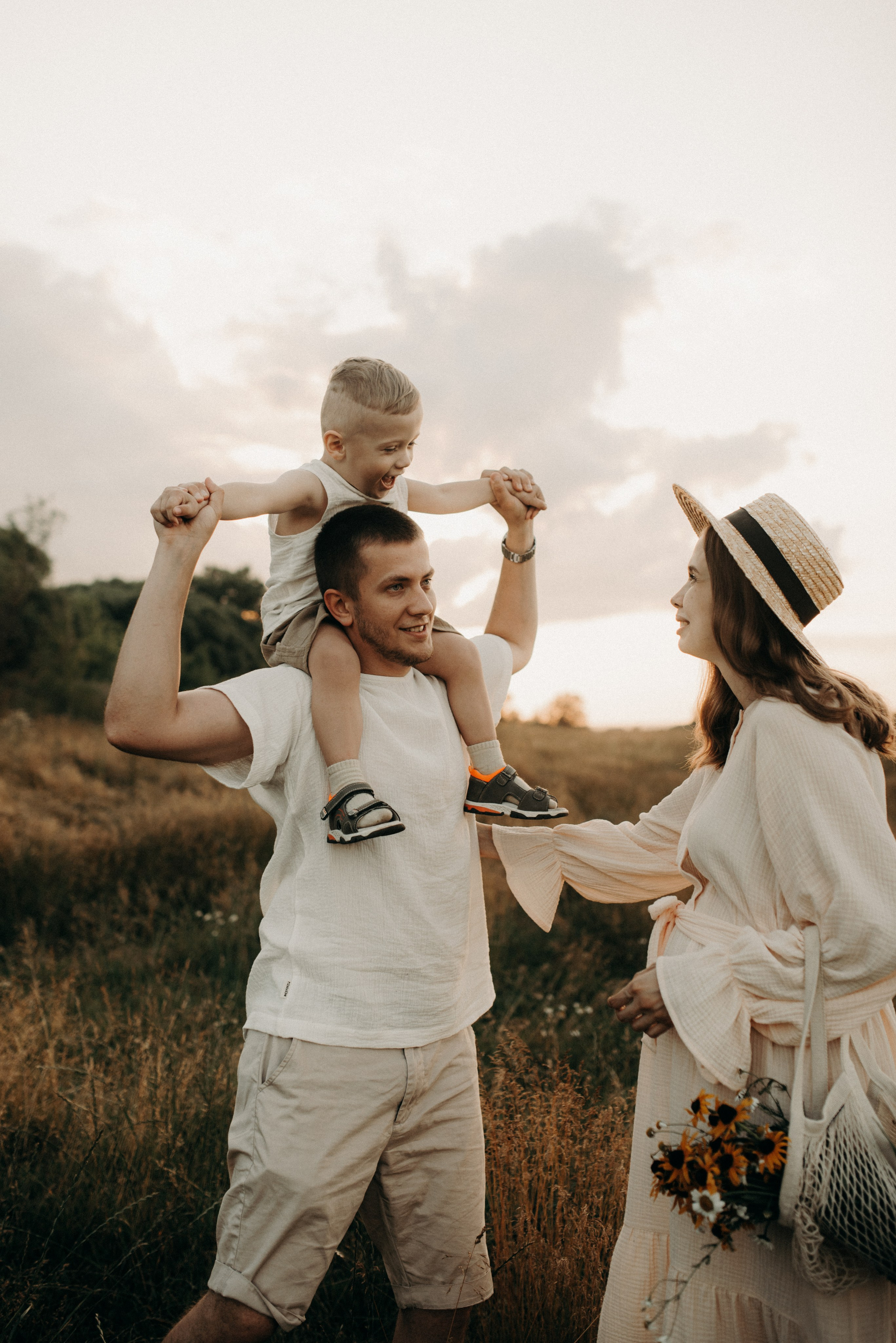 Семейная в ожидании маленького чуда. Фотограф Алексин, Тула