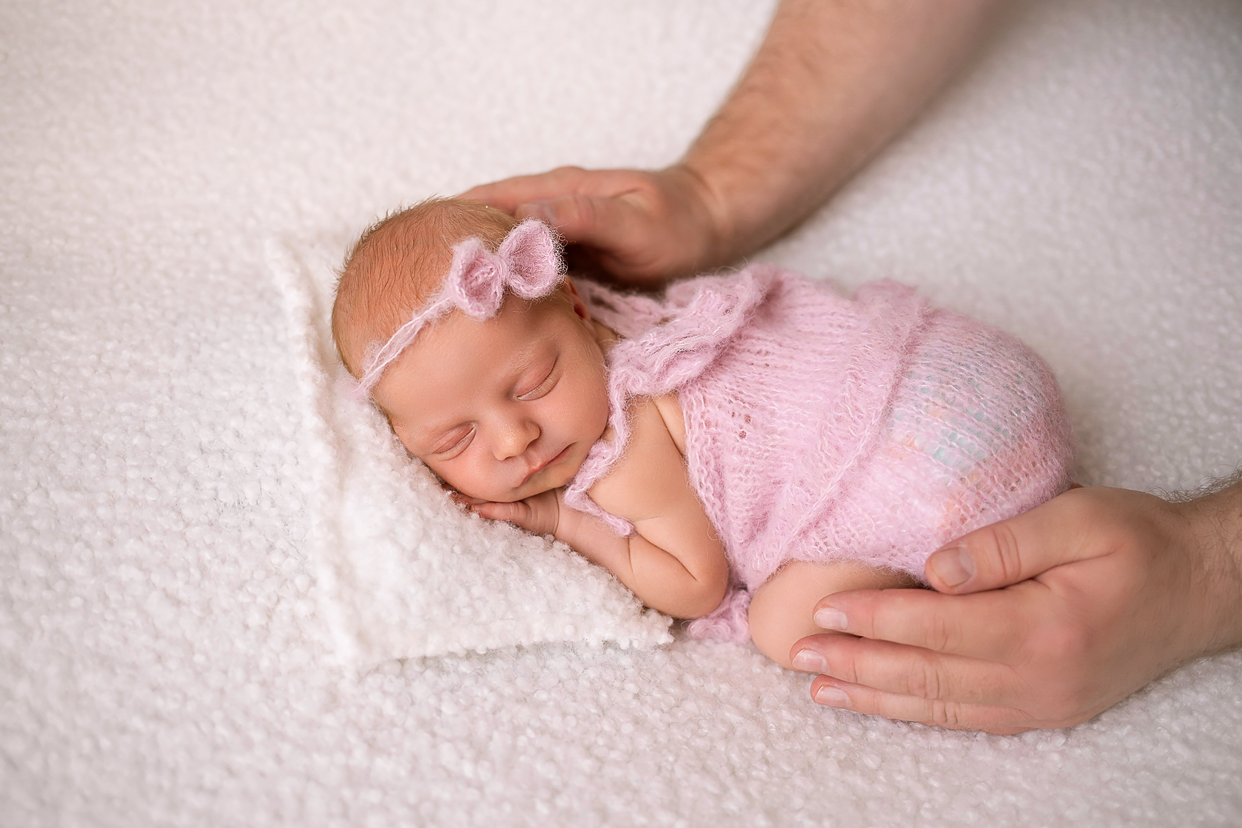 Фотосессия новорожденного. Фотограф новорожденных в Новосибирске