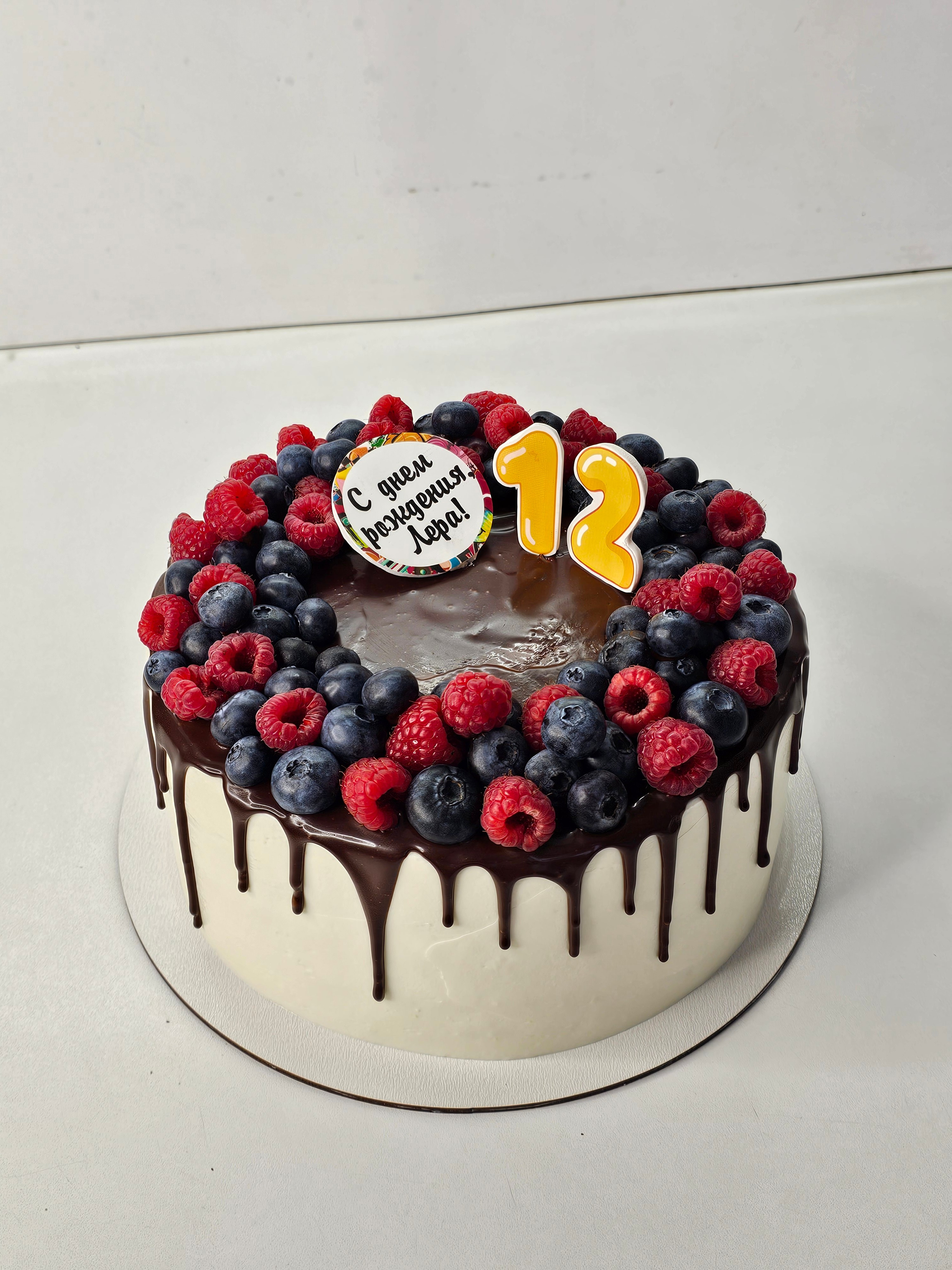 Торты. Katyasugarsugar капкейки, зефир, торты Москва