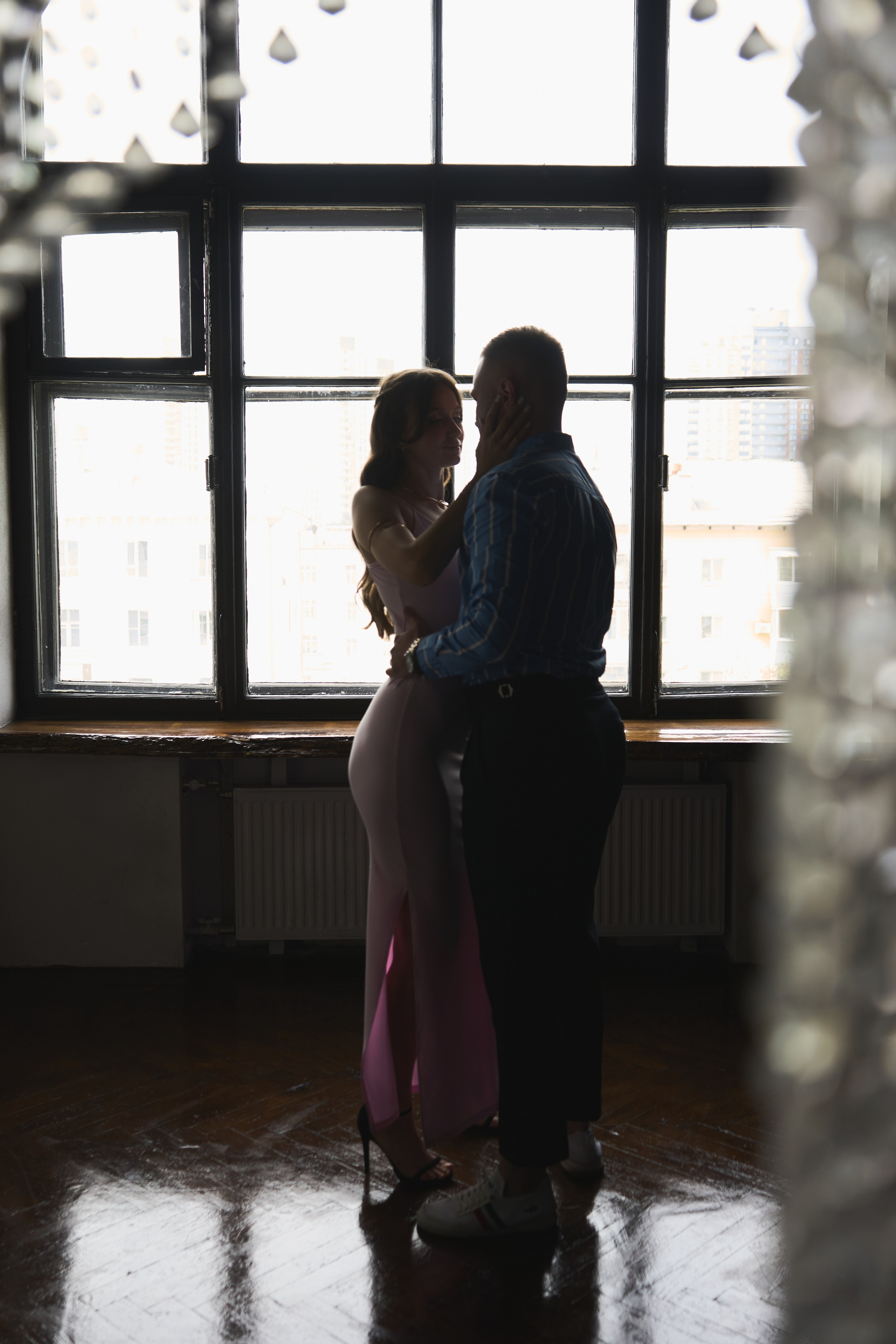 Фотосессия влюбленные в студии. Фотограф Екатеринбург Кокшарова Александра