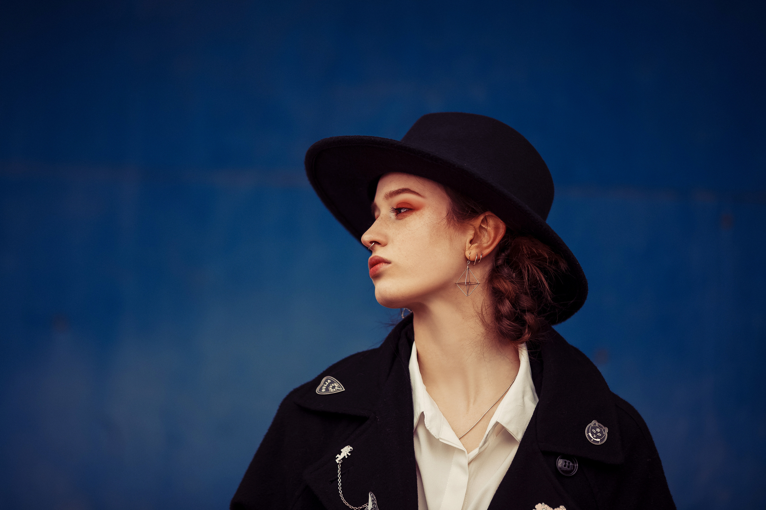 Портретный фотограф, Славянка