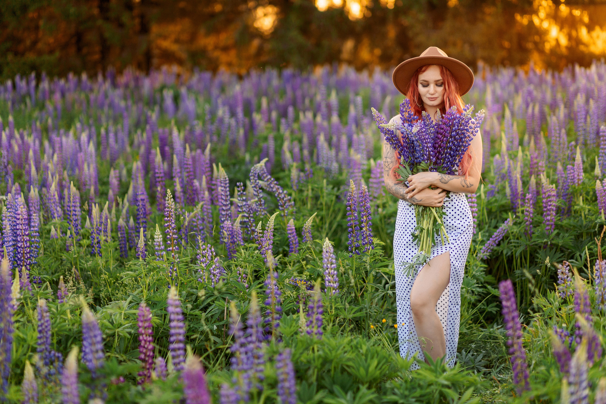 Люпиновая Фотосессия на закате. Профессиональный фотограф в Ижевске Леша Петров