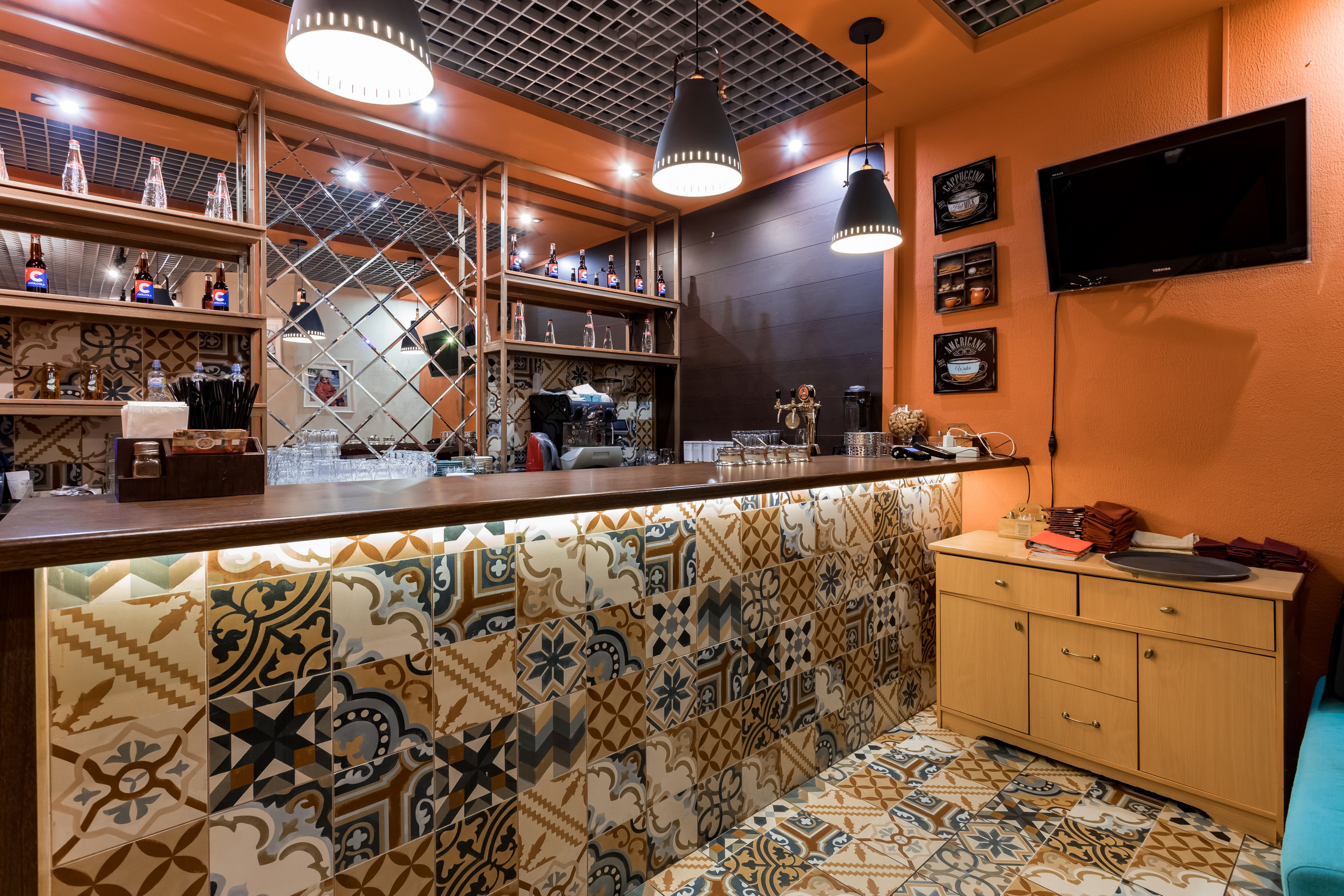 Кафе Giovane nonna в Реутове. Интерьеры, Контент, Портреты | Фотограф в Москве Дани Терно