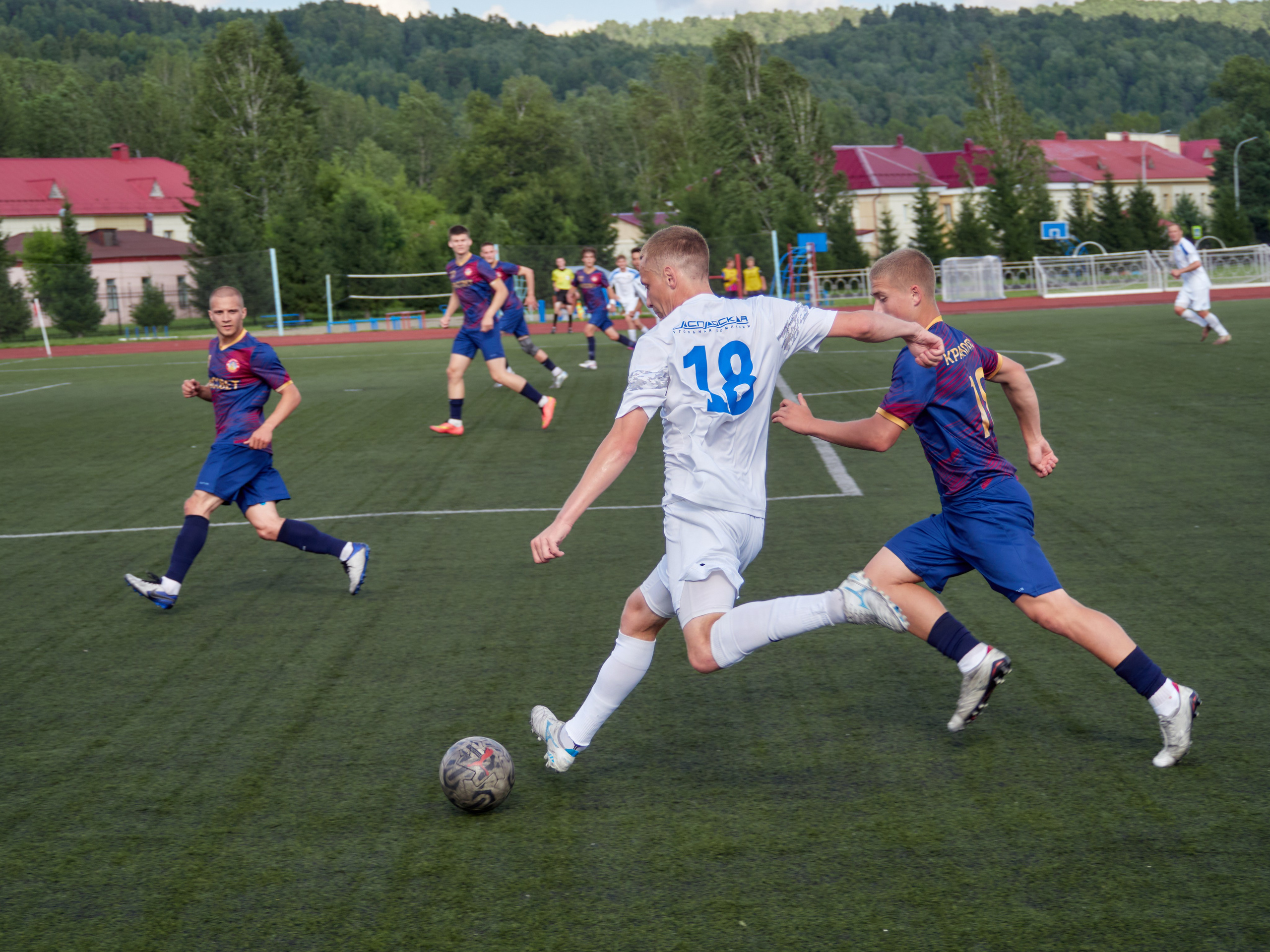 Распадская» (Междуреченск) — «Рассвет» (Красноярск) 7:0. Семейный и детский фотограф в Междуреченск Олег Бамбульский