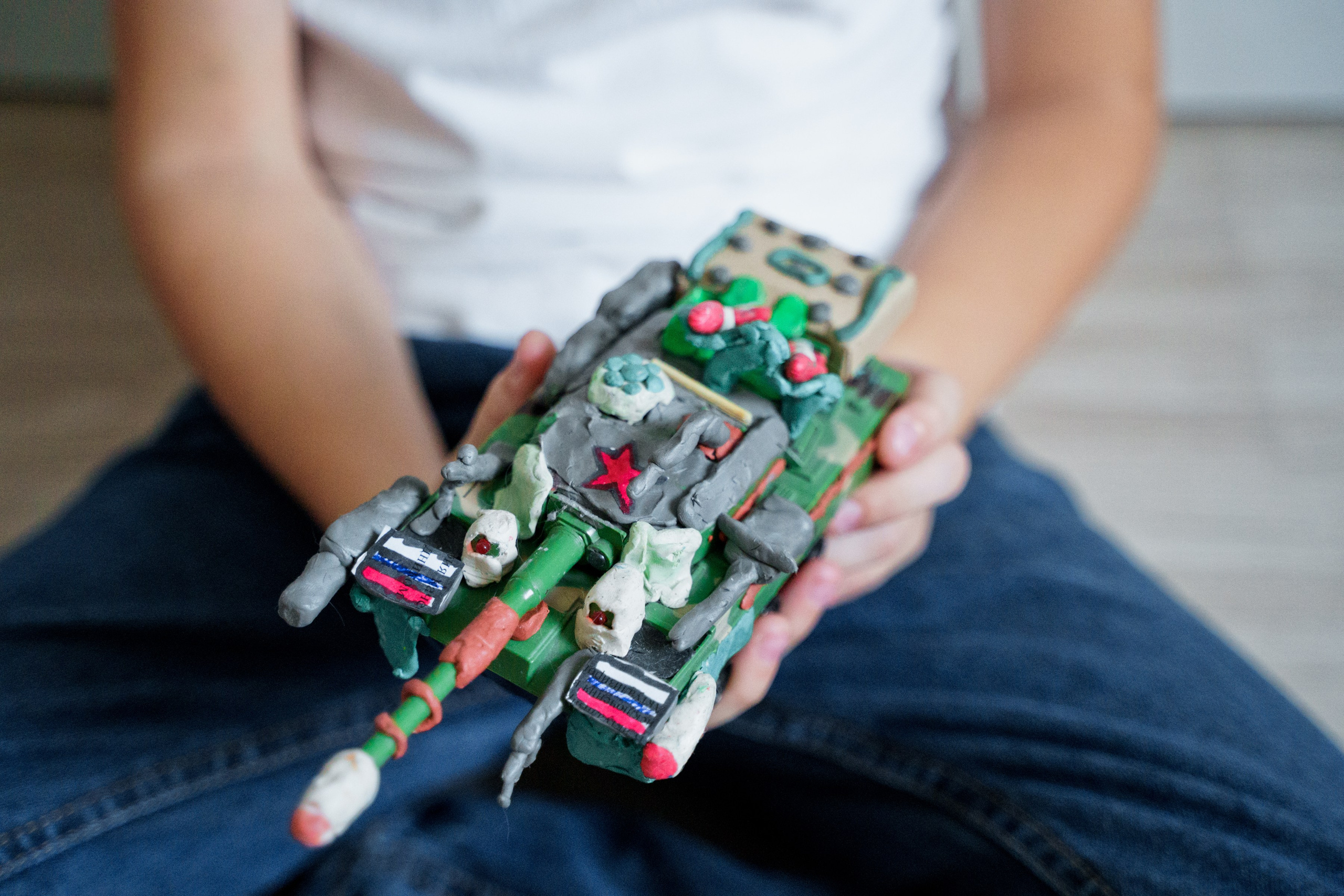 Вова, Вероника + 2. Главная