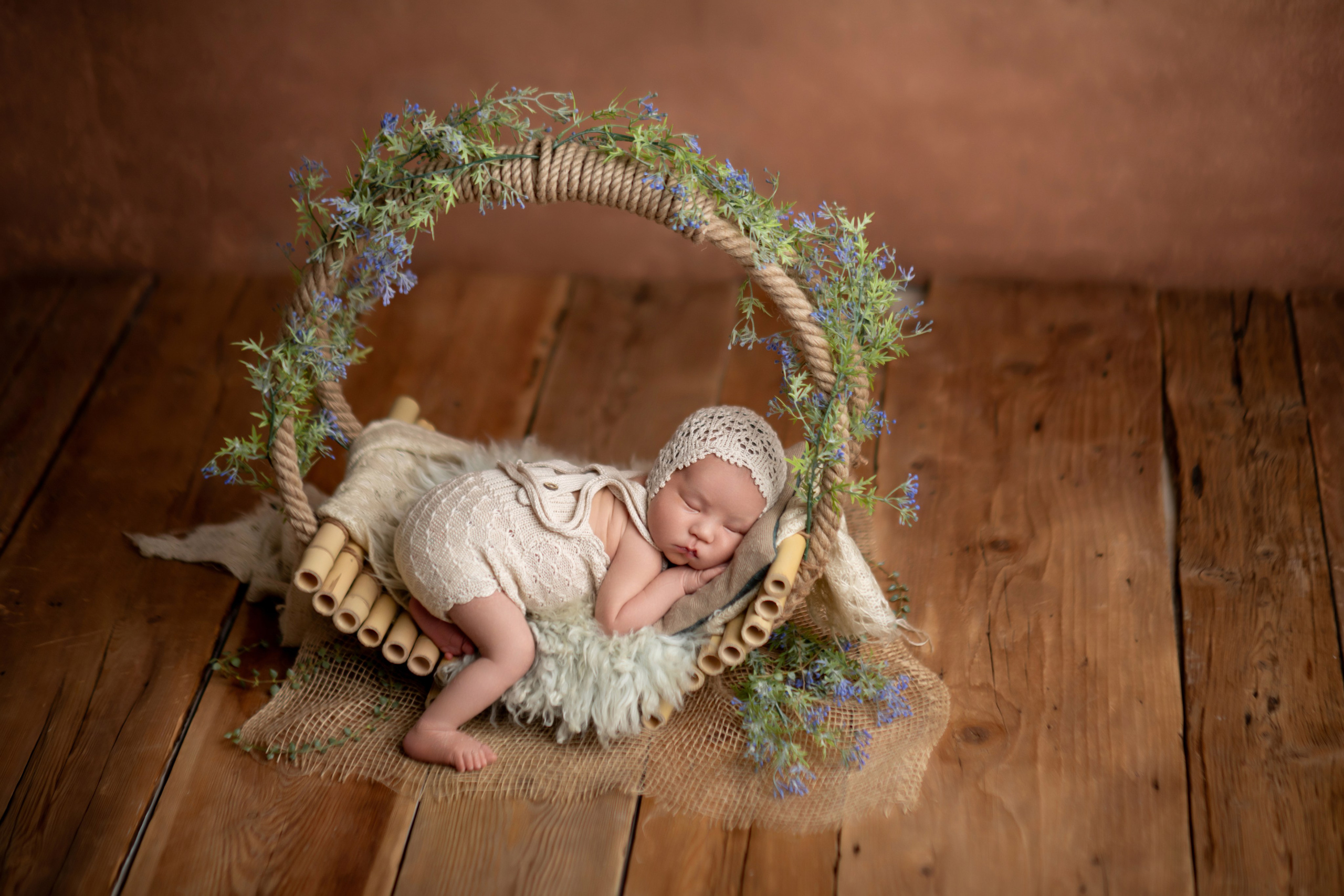 Newborn. Творческая команда Ульяшевы, свадебная и семейная фотография. Кахахста