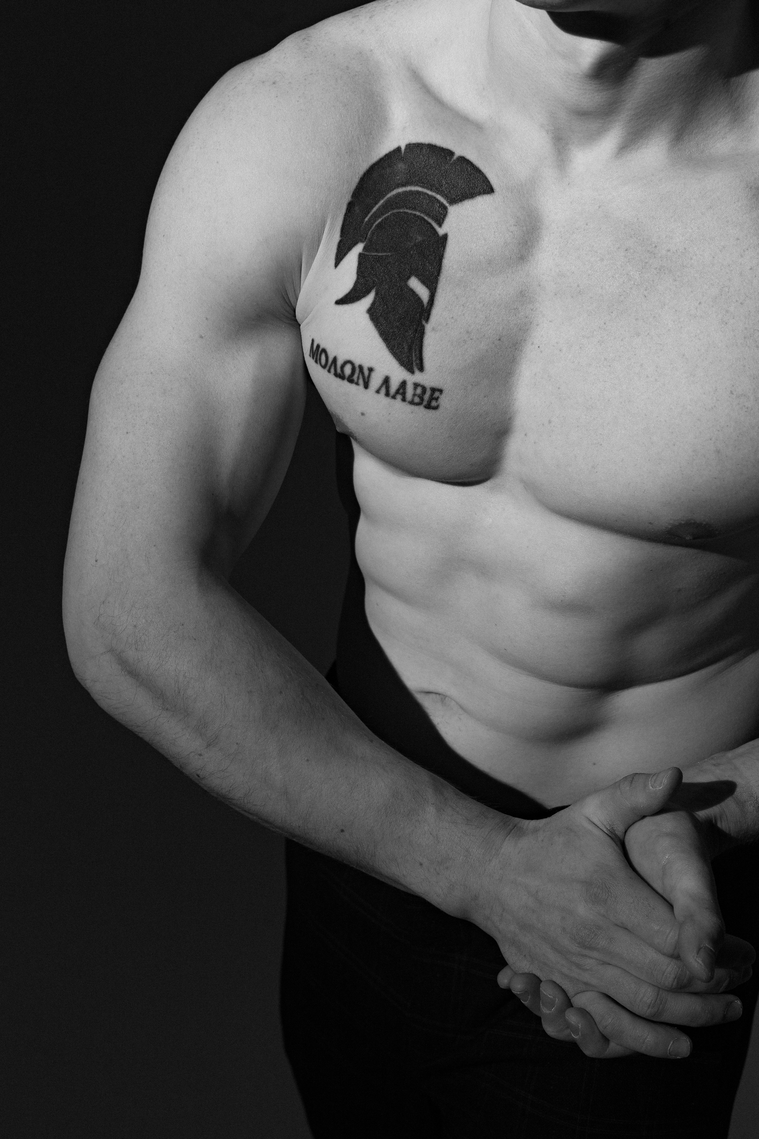 Мужская фотосессия в студии Нижний Новгород. Мужской портрет, Нижний Новгород. Фотосессия спортсмена в Нижнем Новгороде.