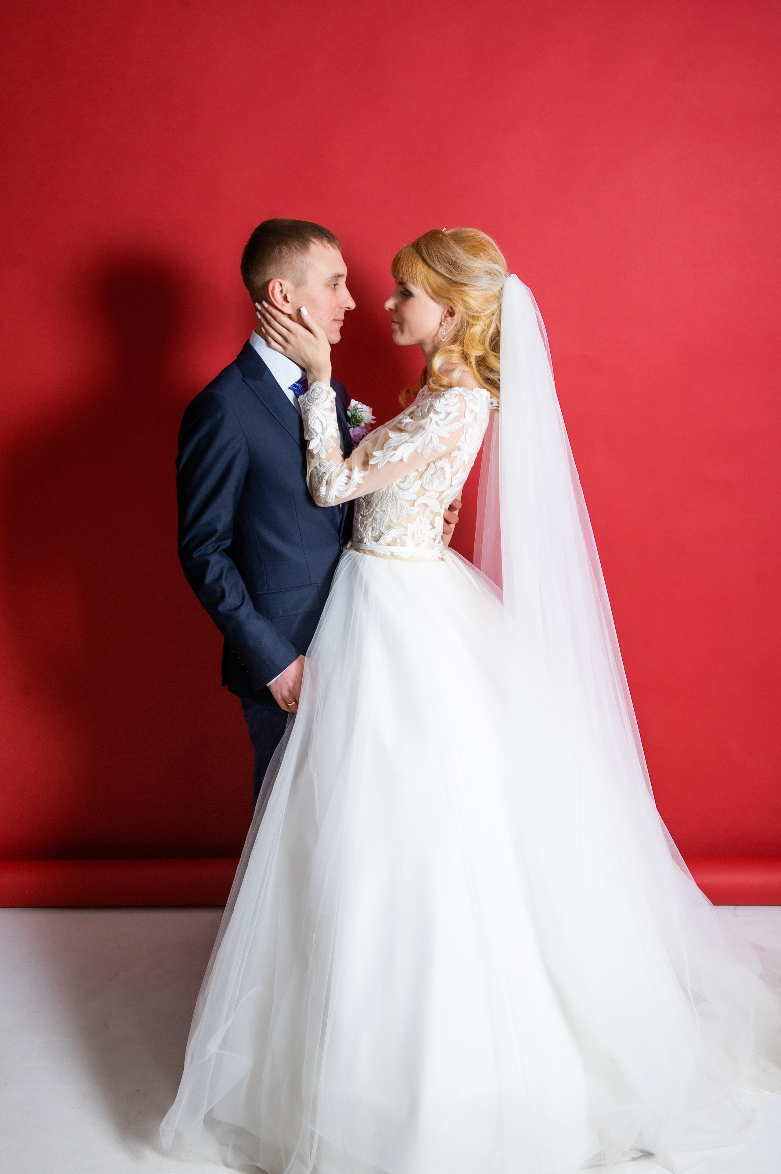 Саша и Диана. Семейный и женский фотограф, контент фотосессия в Екатеринбурге