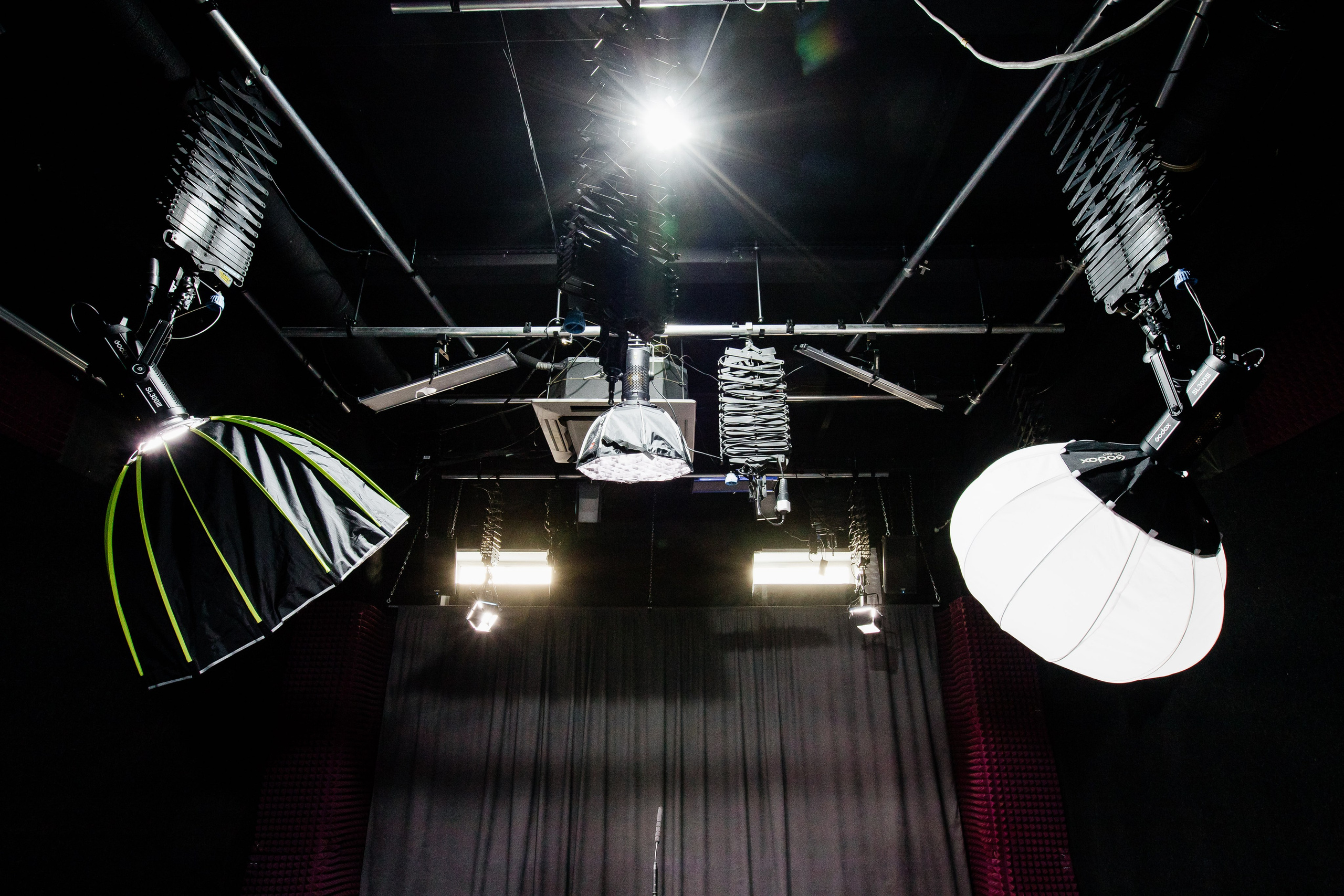 VideoLab Ekb I VK. Репортажный и портретный фотограф в Екатеринбурге Гизатуллин Марат