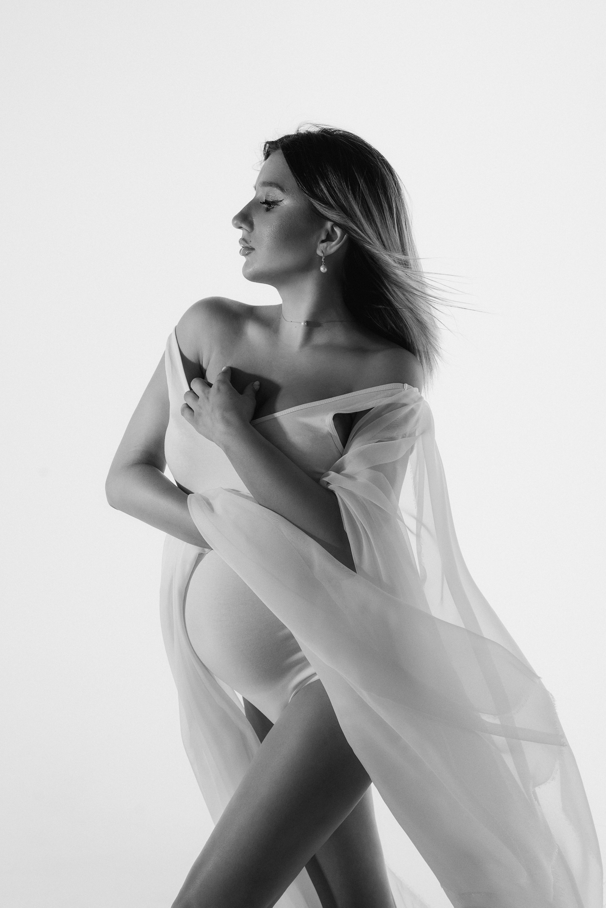 Фотосъемка беременности. Фотограф беременности, новорожденных и детей до года в Челябинске Волк