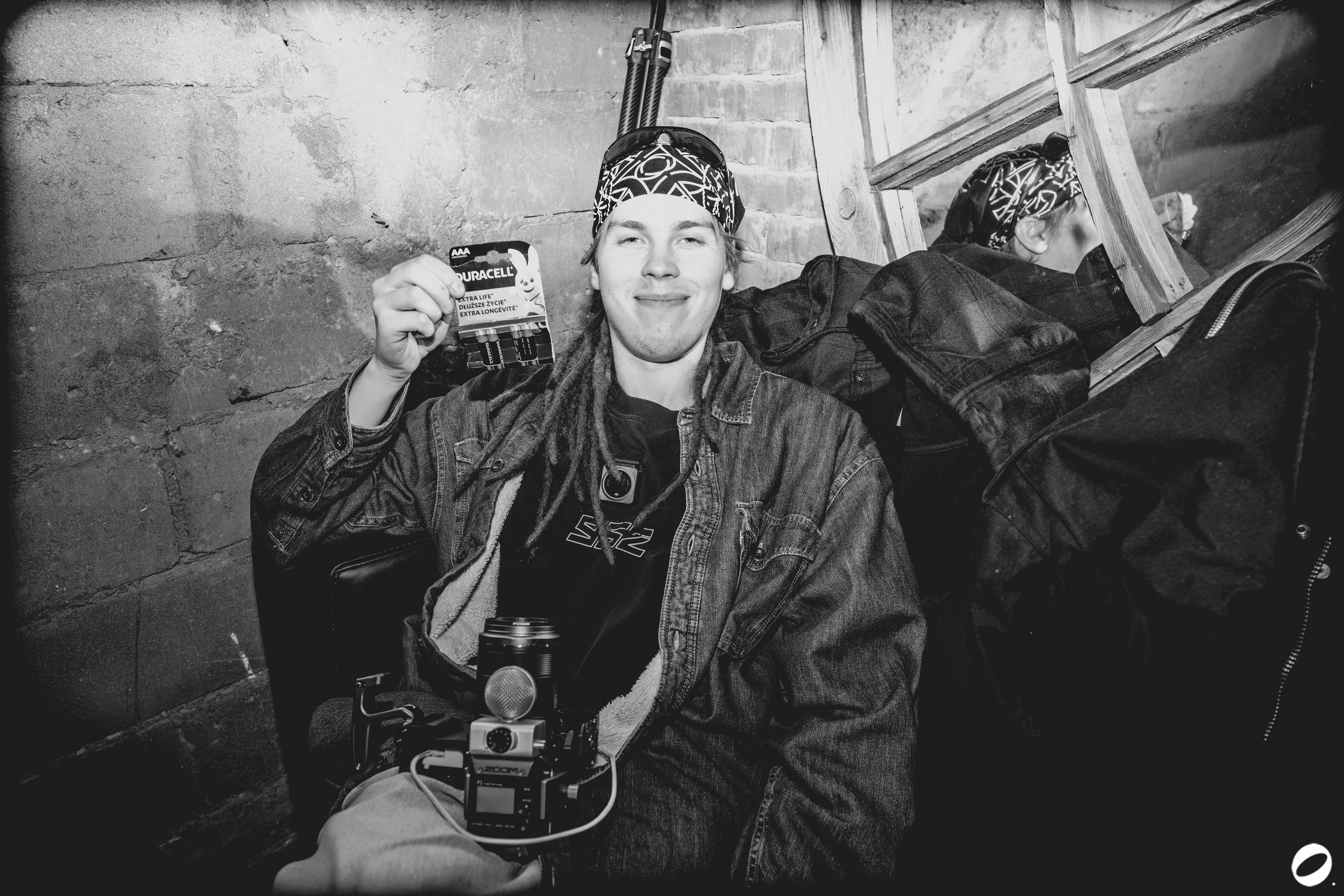 ODD.CLUB 04/04 (@youlovebu). Соня бу тебя сфоткала