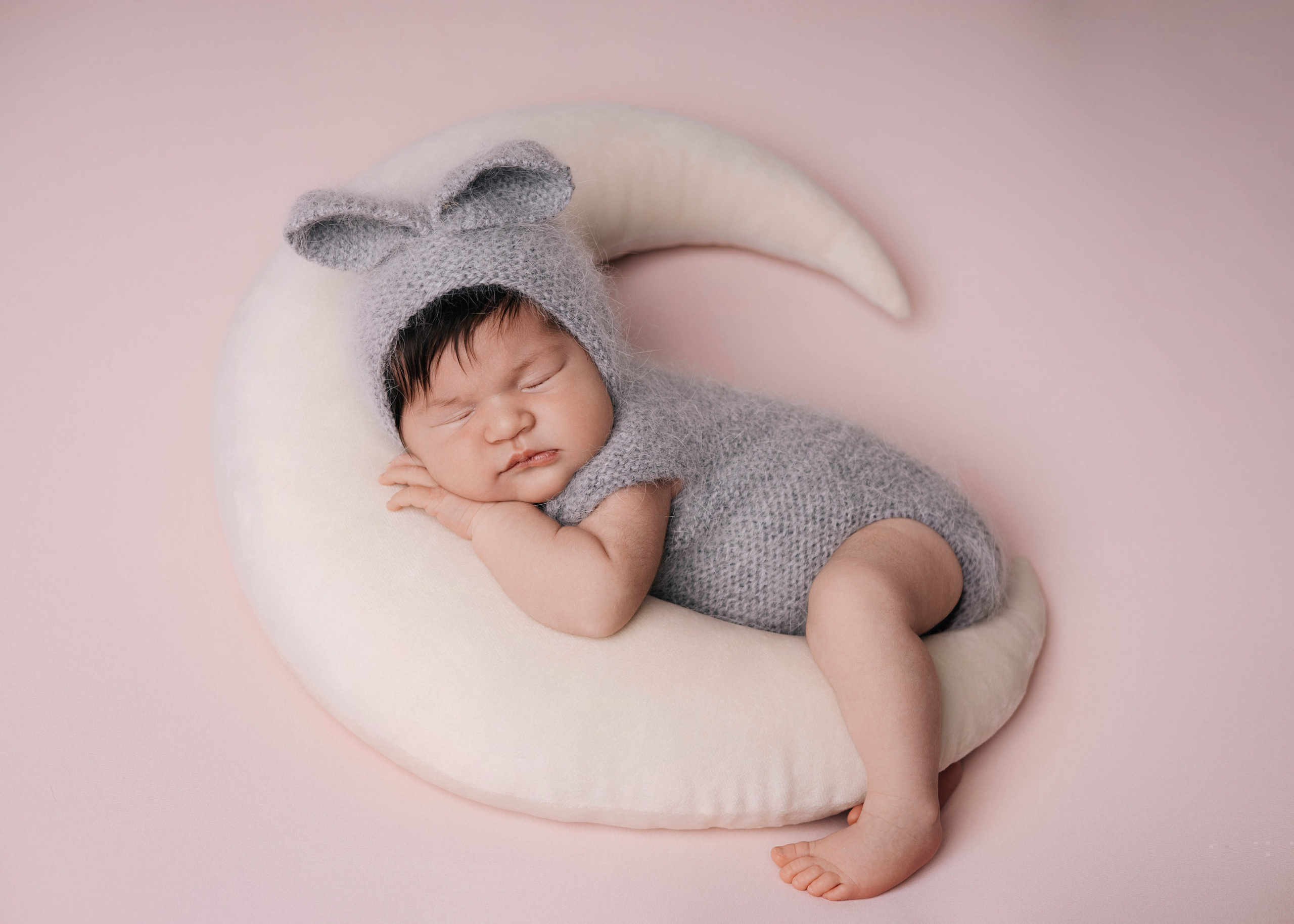 НОВОРОЖДЕННЫЕ МАЛЫШИ. Фотосессия новорожденных в Москве и Московской области