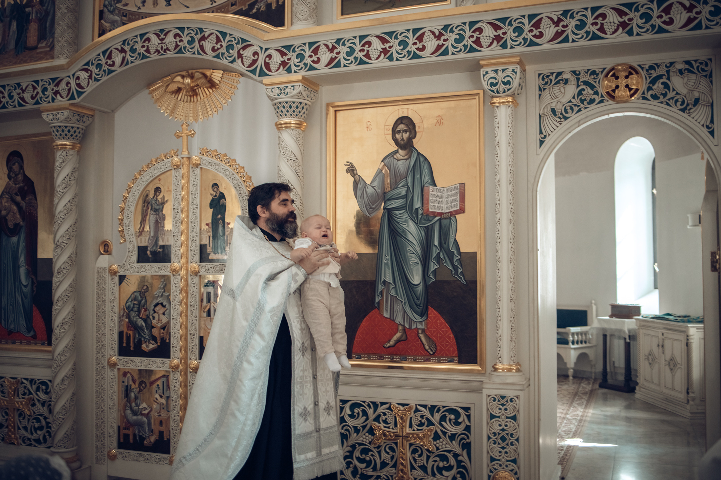 Таинство крещения Роберта. Фотограф на крещение и венчание в Самаре и Тольятти Елена Арди