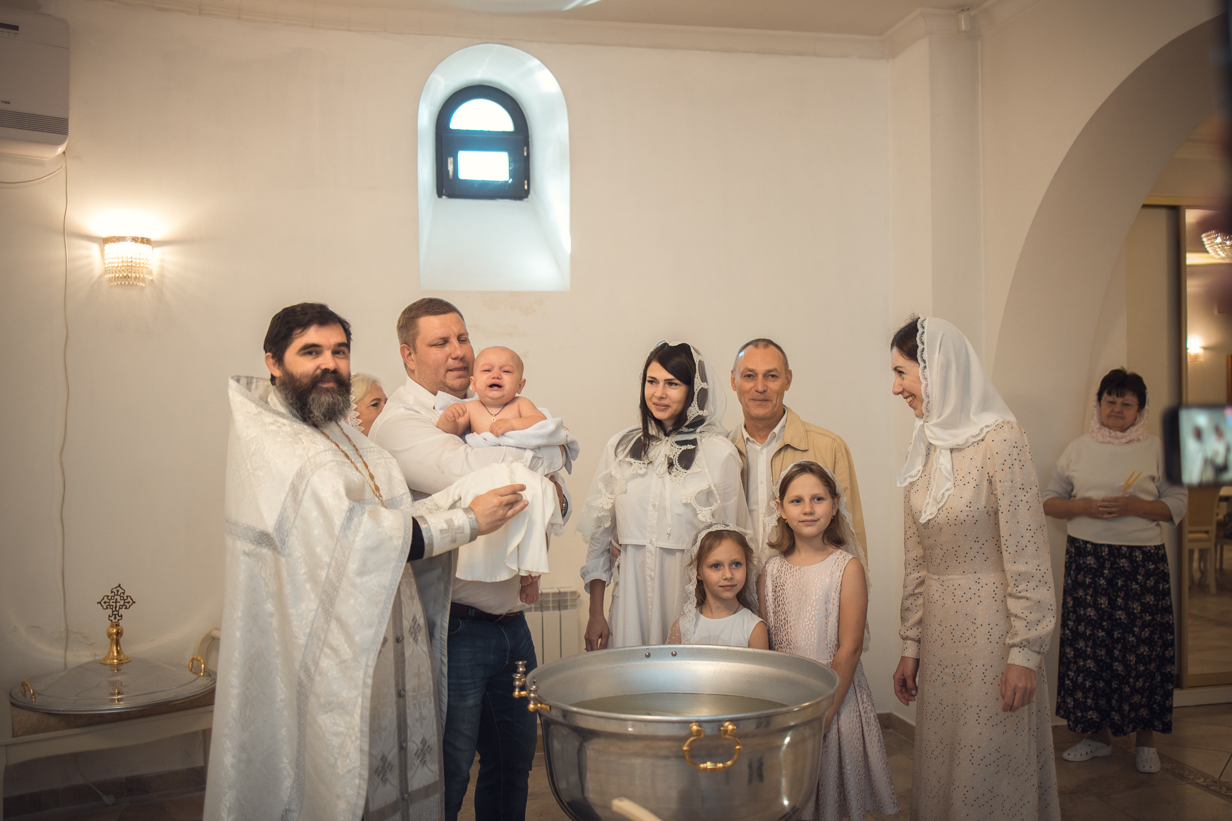 Таинство крещения Роберта. Фотограф на крещение и венчание в Самаре и Тольятти Елена Арди