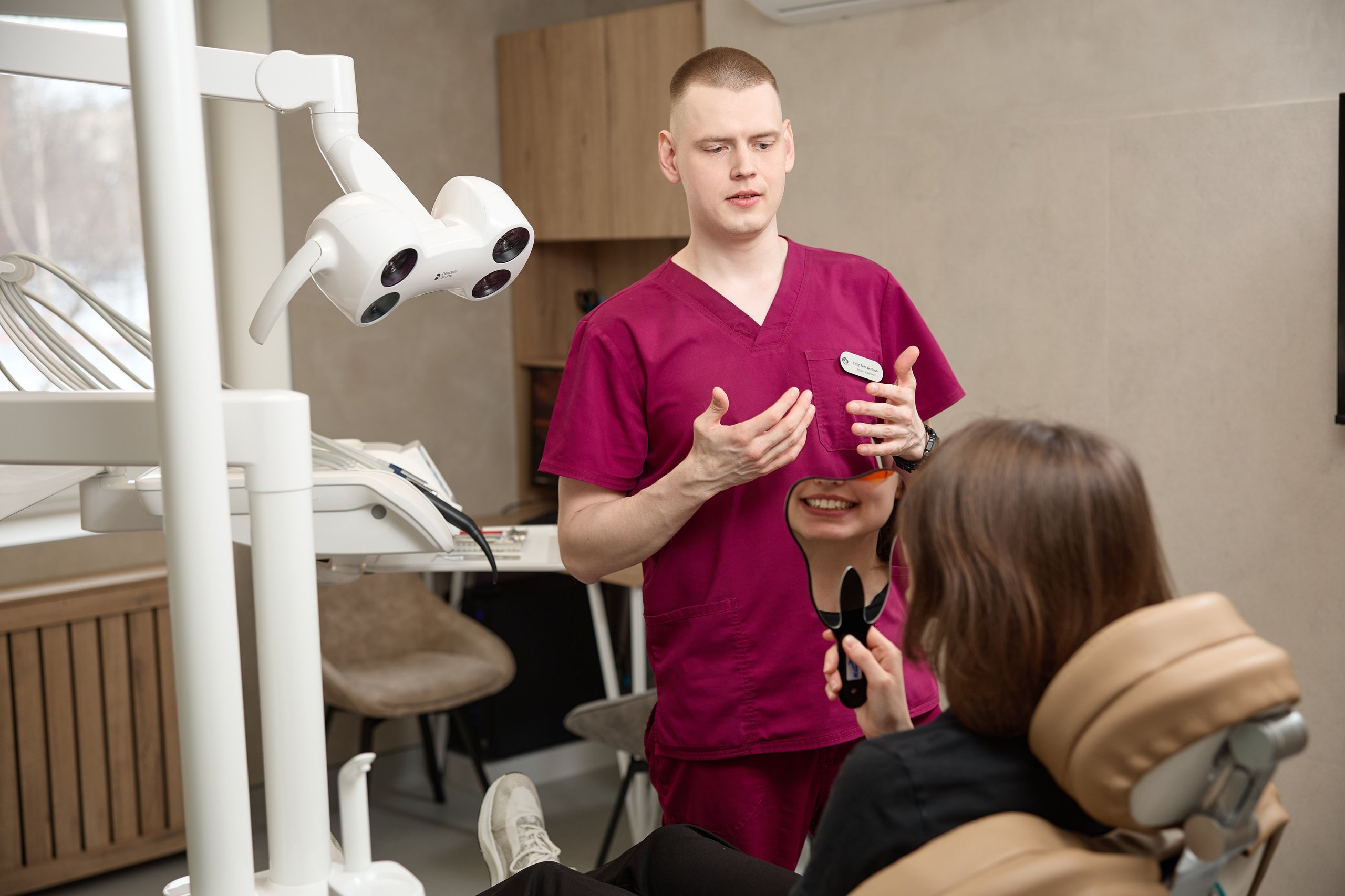 Фотосессия стоматологии Шустовы в Екатеринбурге. Фотограф для бизнеса Константин Брусницын в Екатеринбурге