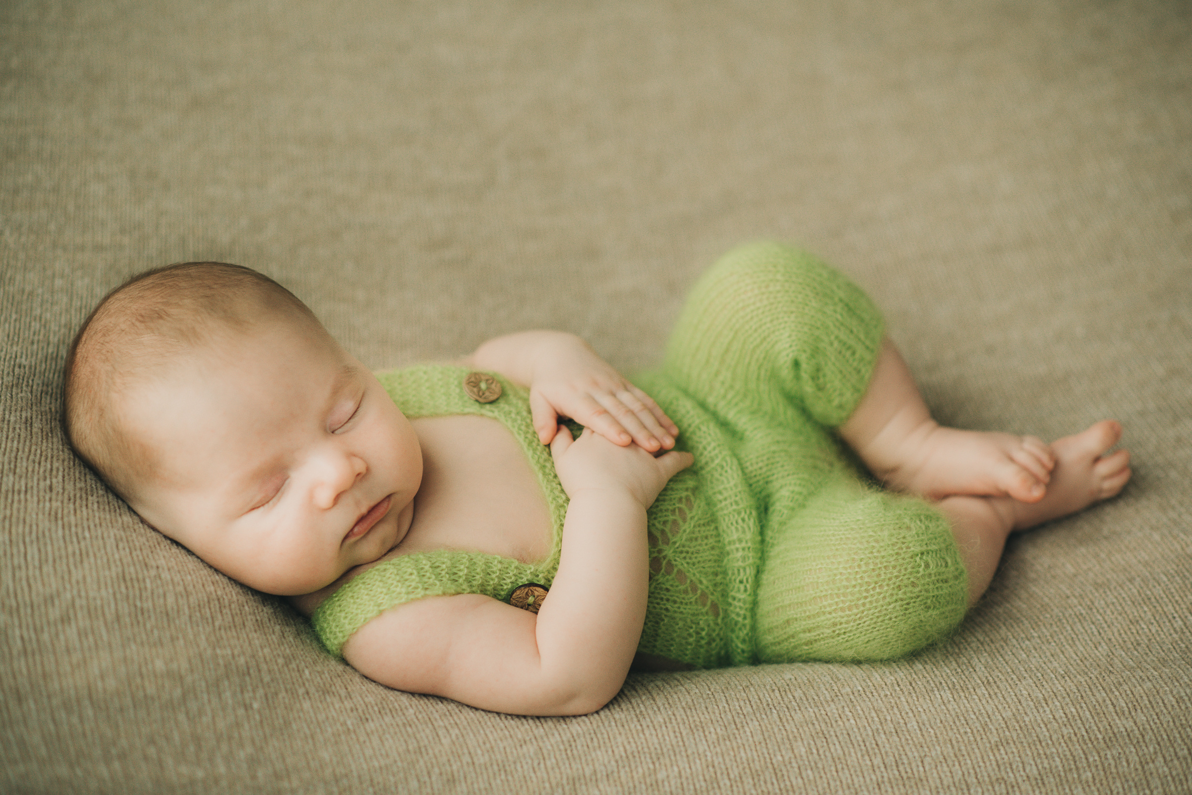 Мирон. Фотограф в Москве новорожденные свадьбы семьи Дарья Ларионова